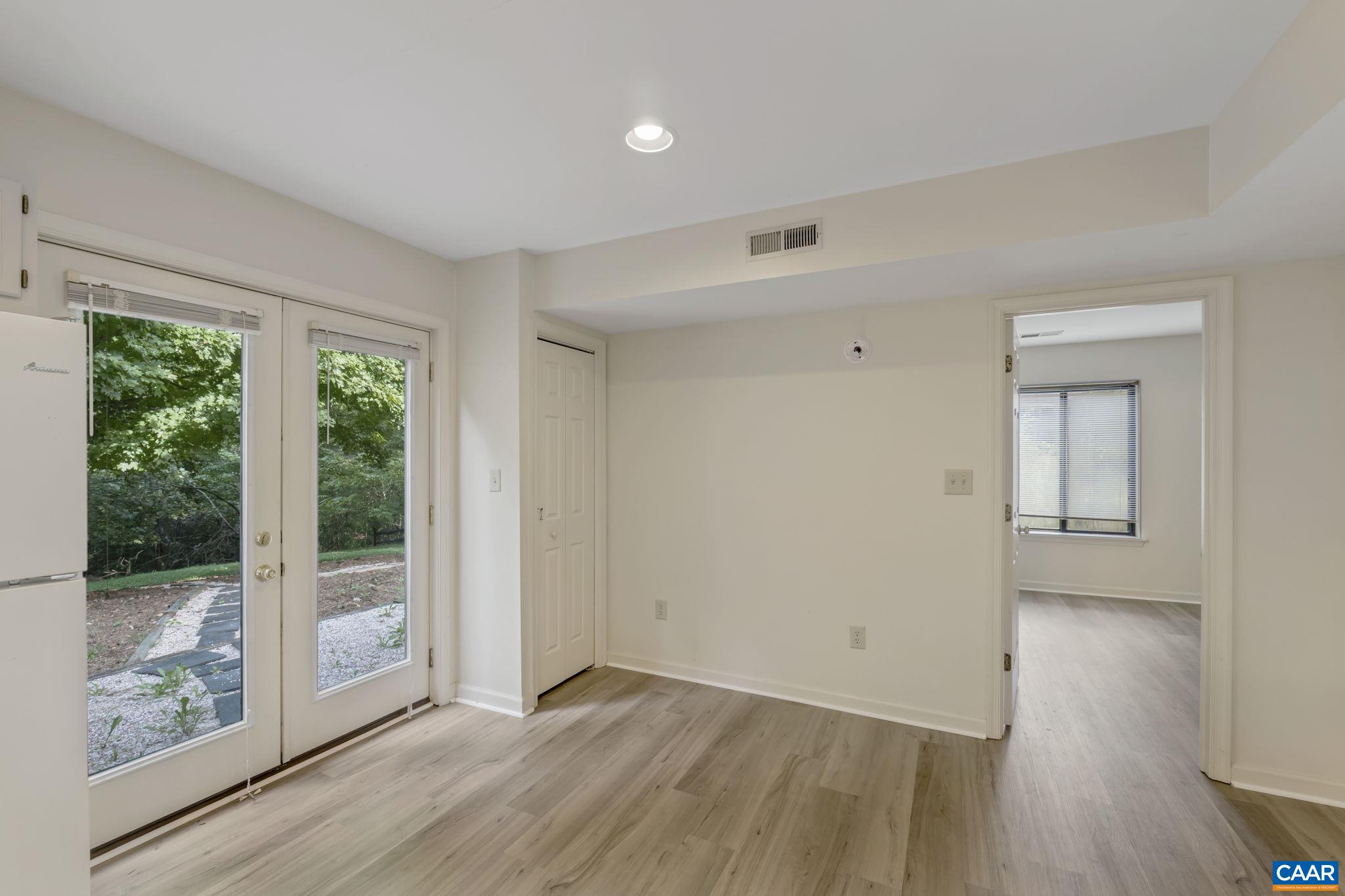 1018 HIGHLANDS DR, CHARLOTTESVILLE, Virginia 22901, 2 Bedrooms Bedrooms, ,2 BathroomsBathrooms,Residential,1018 HIGHLANDS DR,660192 MLS # 660192