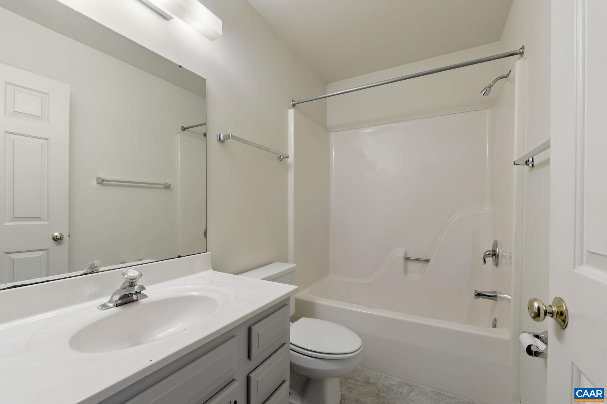 1018 HIGHLANDS DR, CHARLOTTESVILLE, Virginia 22901, 2 Bedrooms Bedrooms, ,2 BathroomsBathrooms,Residential,1018 HIGHLANDS DR,660192 MLS # 660192
