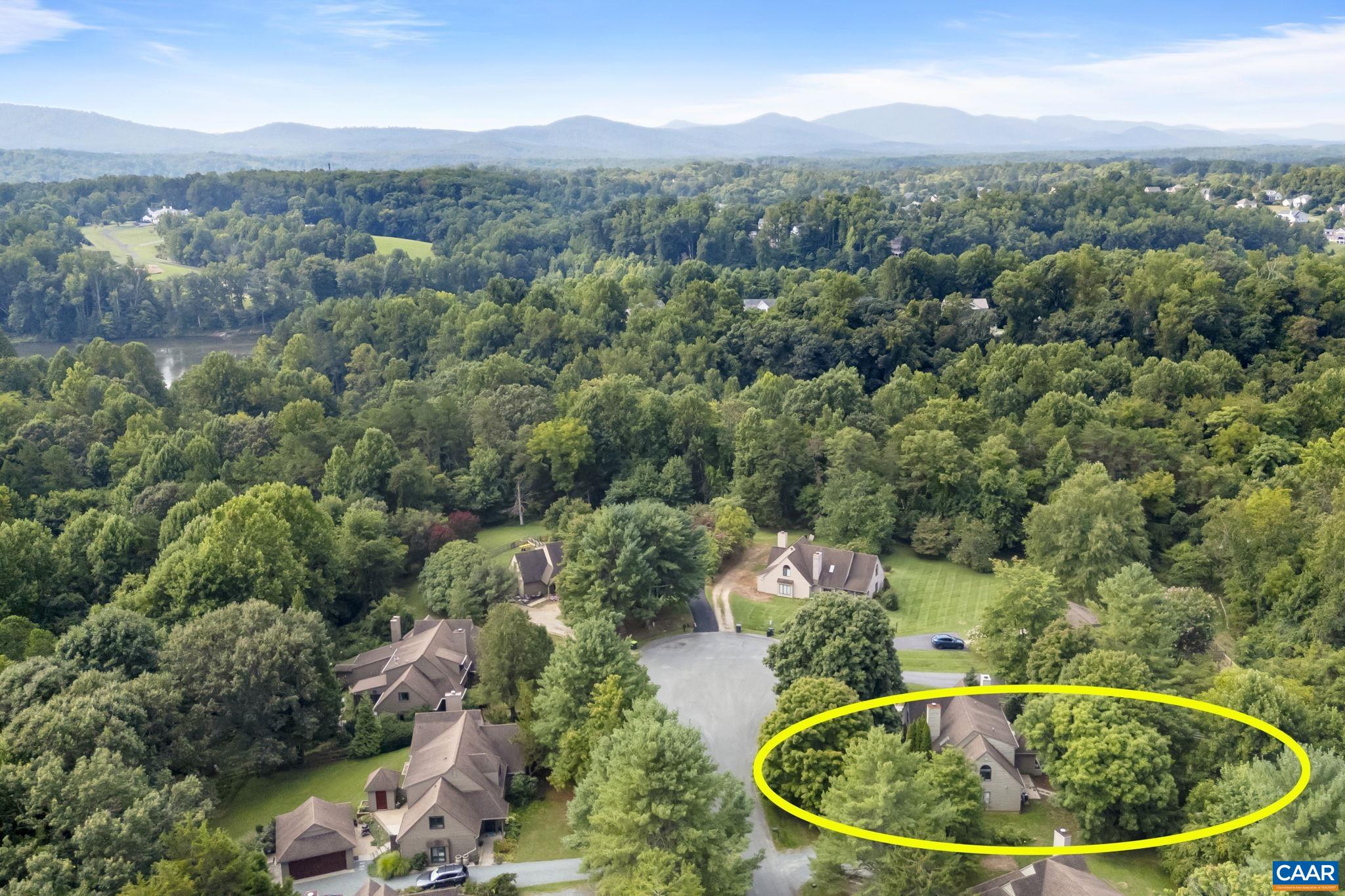 1018 HIGHLANDS DR, CHARLOTTESVILLE, Virginia 22901, 2 Bedrooms Bedrooms, ,2 BathroomsBathrooms,Residential,1018 HIGHLANDS DR,660192 MLS # 660192