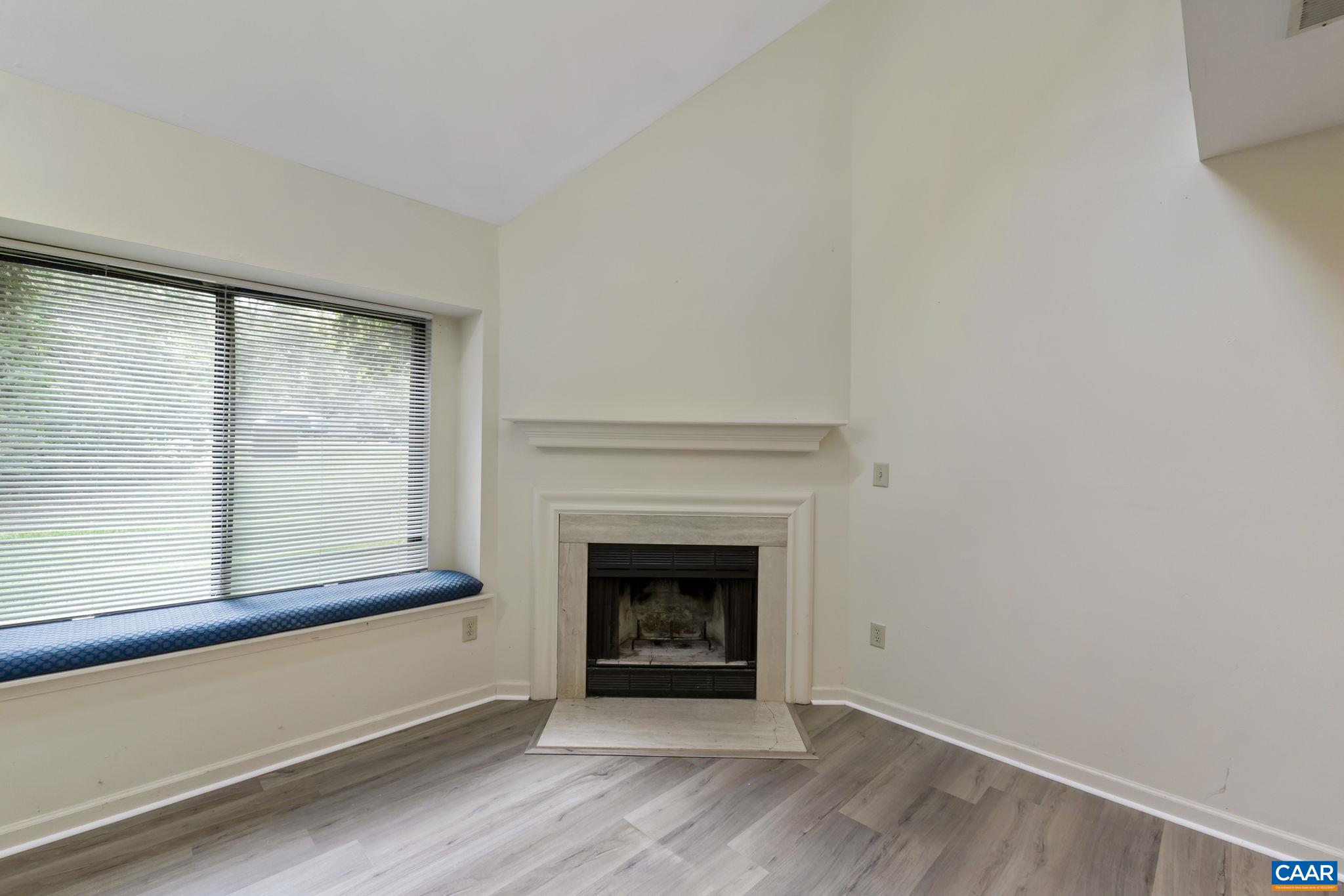 1018 HIGHLANDS DR, CHARLOTTESVILLE, Virginia 22901, 2 Bedrooms Bedrooms, ,2 BathroomsBathrooms,Residential,1018 HIGHLANDS DR,660192 MLS # 660192