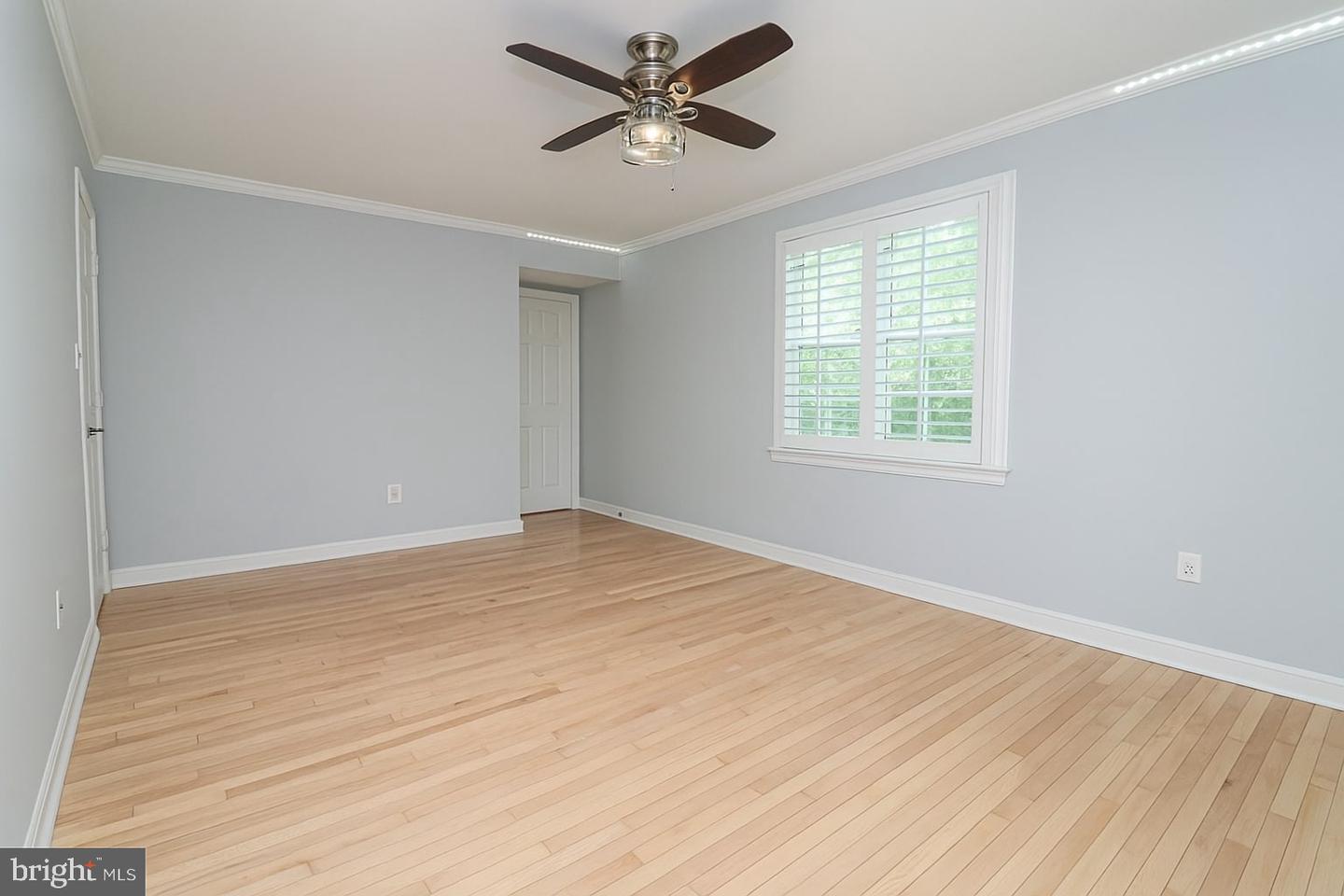 5810 HANNORA LN, FAIRFAX STATION, Virginia 22039, 5 Bedrooms Bedrooms, ,3 BathroomsBathrooms,Residential,For sale,5810 HANNORA LN,VAFX2226698 MLS # VAFX2226698