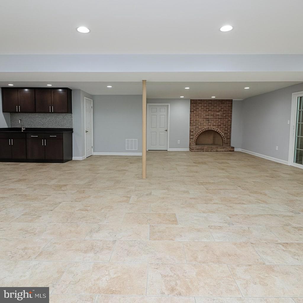 5810 HANNORA LN, FAIRFAX STATION, Virginia 22039, 5 Bedrooms Bedrooms, ,3 BathroomsBathrooms,Residential,For sale,5810 HANNORA LN,VAFX2226698 MLS # VAFX2226698