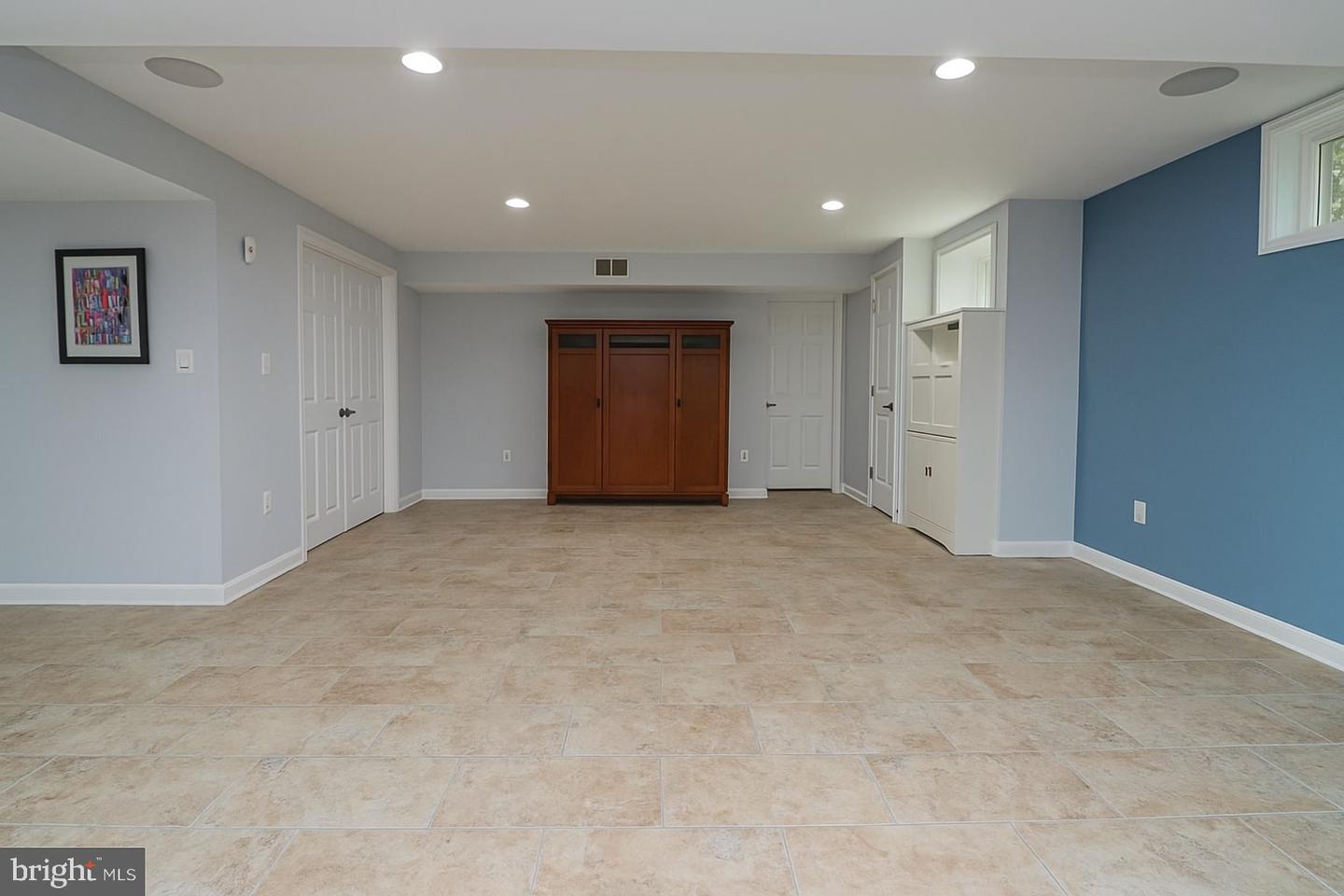 5810 HANNORA LN, FAIRFAX STATION, Virginia 22039, 5 Bedrooms Bedrooms, ,3 BathroomsBathrooms,Residential,For sale,5810 HANNORA LN,VAFX2226698 MLS # VAFX2226698