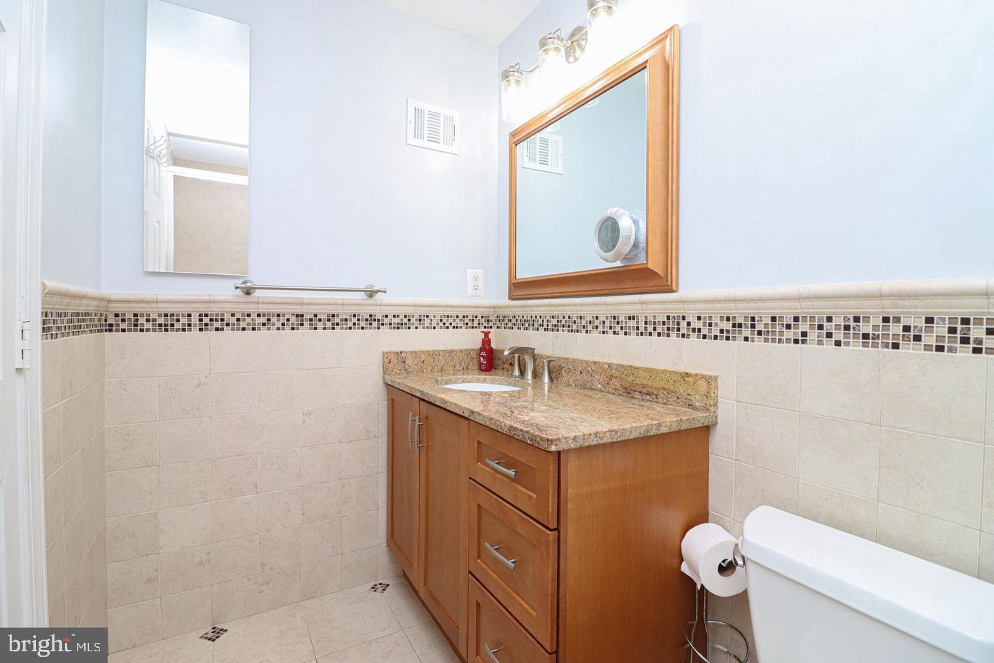 5810 HANNORA LN, FAIRFAX STATION, Virginia 22039, 5 Bedrooms Bedrooms, ,3 BathroomsBathrooms,Residential,For sale,5810 HANNORA LN,VAFX2226698 MLS # VAFX2226698