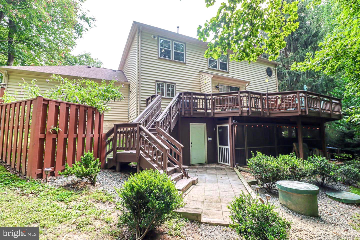 5810 HANNORA LN, FAIRFAX STATION, Virginia 22039, 5 Bedrooms Bedrooms, ,3 BathroomsBathrooms,Residential,For sale,5810 HANNORA LN,VAFX2226698 MLS # VAFX2226698
