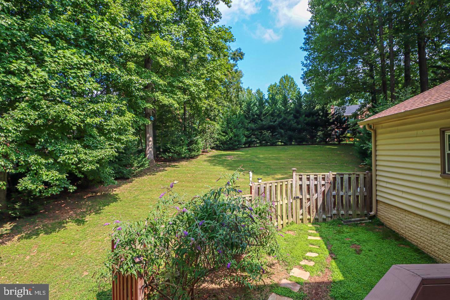 5810 HANNORA LN, FAIRFAX STATION, Virginia 22039, 5 Bedrooms Bedrooms, ,3 BathroomsBathrooms,Residential,For sale,5810 HANNORA LN,VAFX2226698 MLS # VAFX2226698
