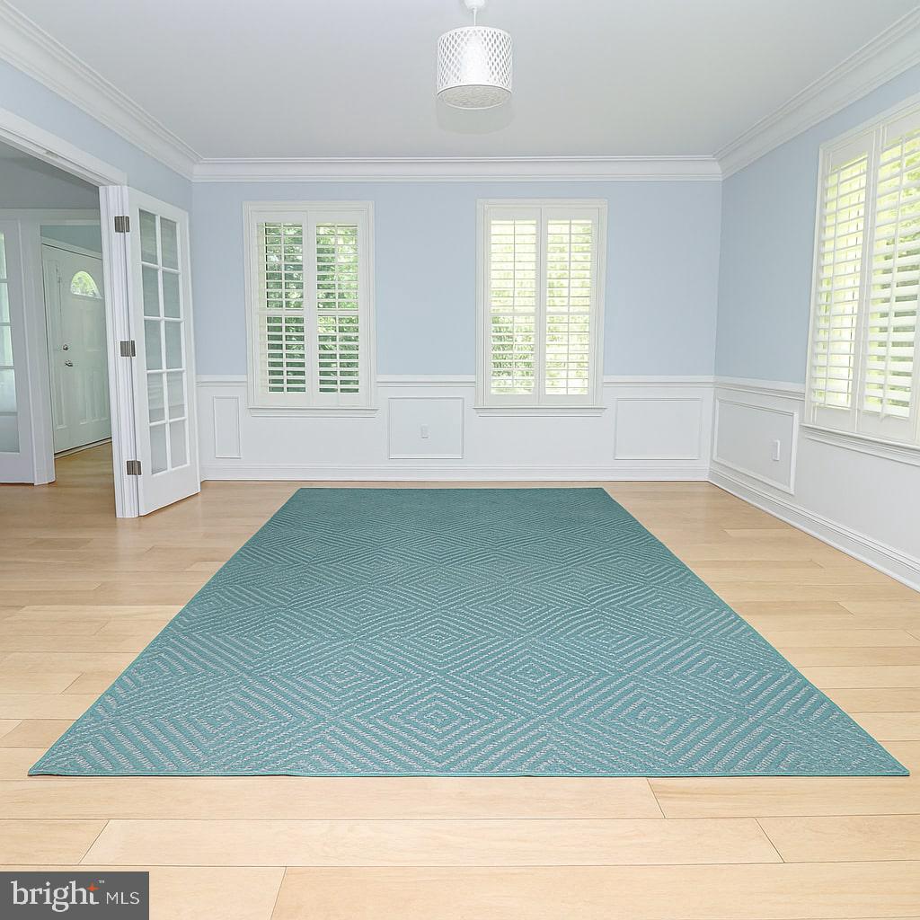 5810 HANNORA LN, FAIRFAX STATION, Virginia 22039, 5 Bedrooms Bedrooms, ,3 BathroomsBathrooms,Residential,For sale,5810 HANNORA LN,VAFX2226698 MLS # VAFX2226698