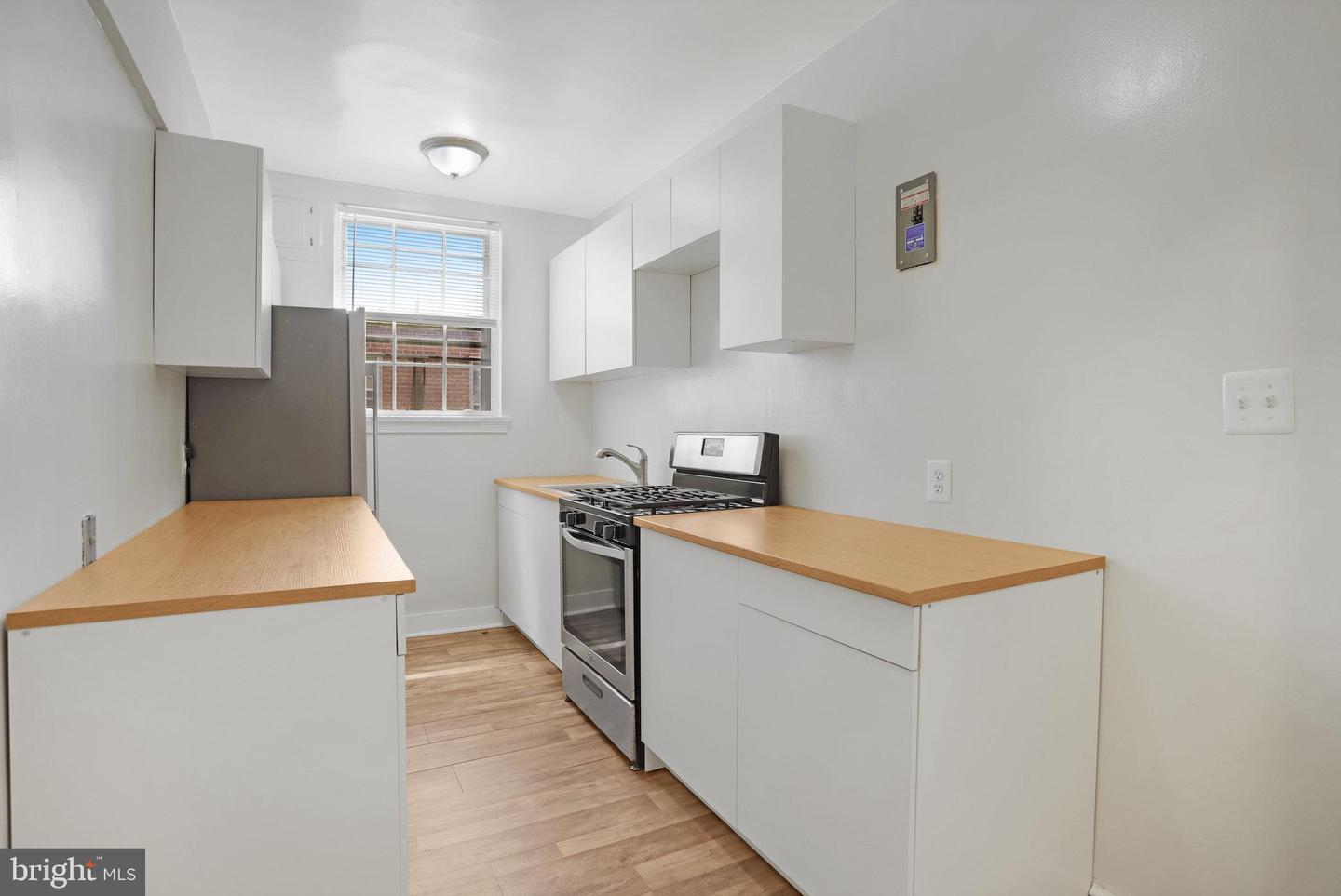 1446 TUCKERMAN ST NW #306, WASHINGTON, District Of Columbia 20011, 1 Bedroom Bedrooms, ,1 BathroomBathrooms,Residential,For sale,1446 TUCKERMAN ST NW #306,DCDC2189424 MLS # DCDC2189424