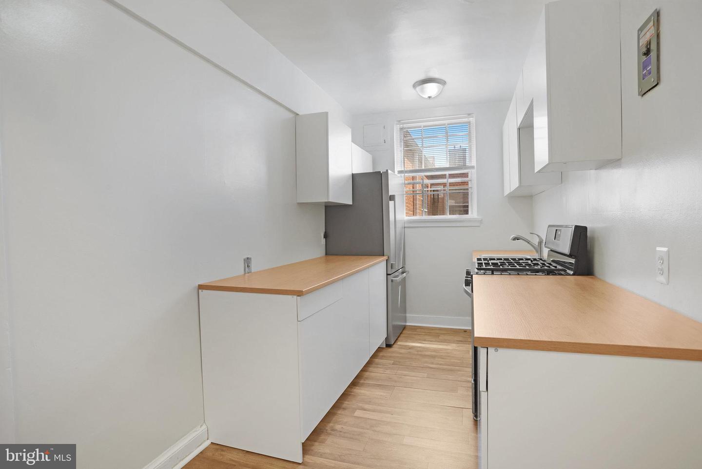 1446 TUCKERMAN ST NW #306, WASHINGTON, District Of Columbia 20011, 1 Bedroom Bedrooms, ,1 BathroomBathrooms,Residential,For sale,1446 TUCKERMAN ST NW #306,DCDC2189424 MLS # DCDC2189424