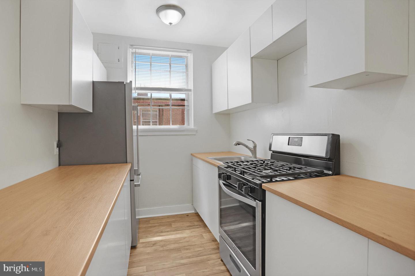 1446 TUCKERMAN ST NW #306, WASHINGTON, District Of Columbia 20011, 1 Bedroom Bedrooms, ,1 BathroomBathrooms,Residential,For sale,1446 TUCKERMAN ST NW #306,DCDC2189424 MLS # DCDC2189424