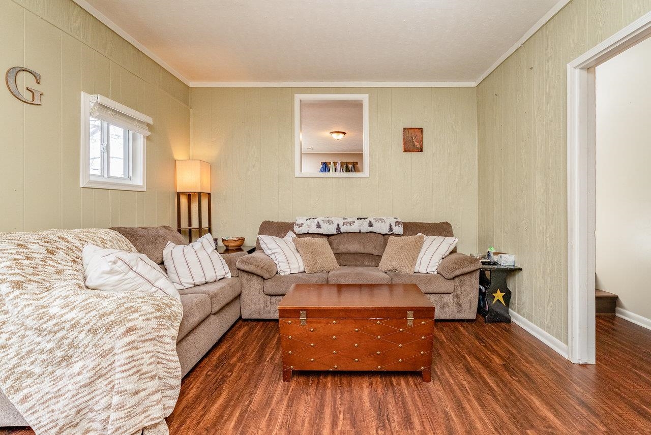 275 IDA HOLLOW RD, LURAY, Virginia 22835, 2 Bedrooms Bedrooms, ,1 BathroomBathrooms,Residential,275 IDA HOLLOW RD,662720 MLS # 662720