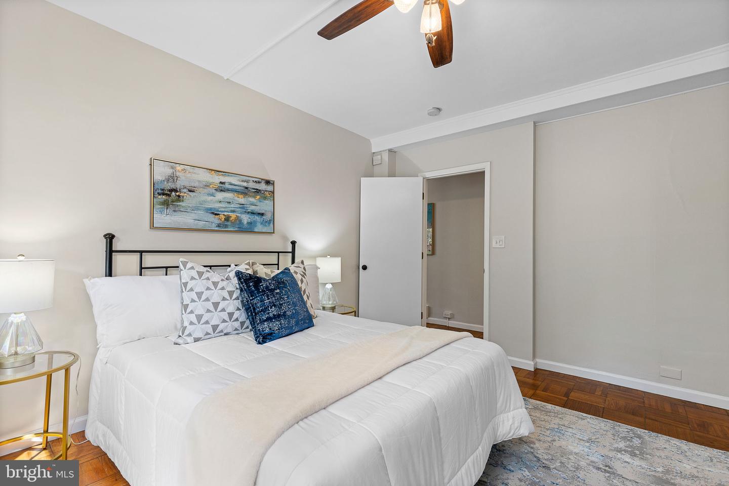 3542 MARTHA CUSTIS DR, ALEXANDRIA, Virginia 22302, 1 Bedroom Bedrooms, ,1 BathroomBathrooms,Residential,For sale,3542 MARTHA CUSTIS DR,VAAX2042772 MLS # VAAX2042772
