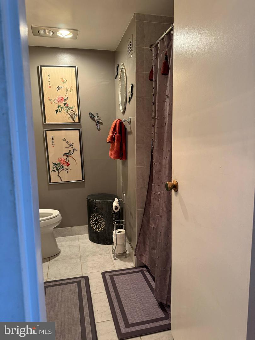 3701 S GEORGE MASON DR DR #1803, FALLS CHURCH, Virginia 22041, 1 Bedroom Bedrooms, ,1 BathroomBathrooms,Residential,For sale,3701 S GEORGE MASON DR DR #1803,VAFX2228038 MLS # VAFX2228038
