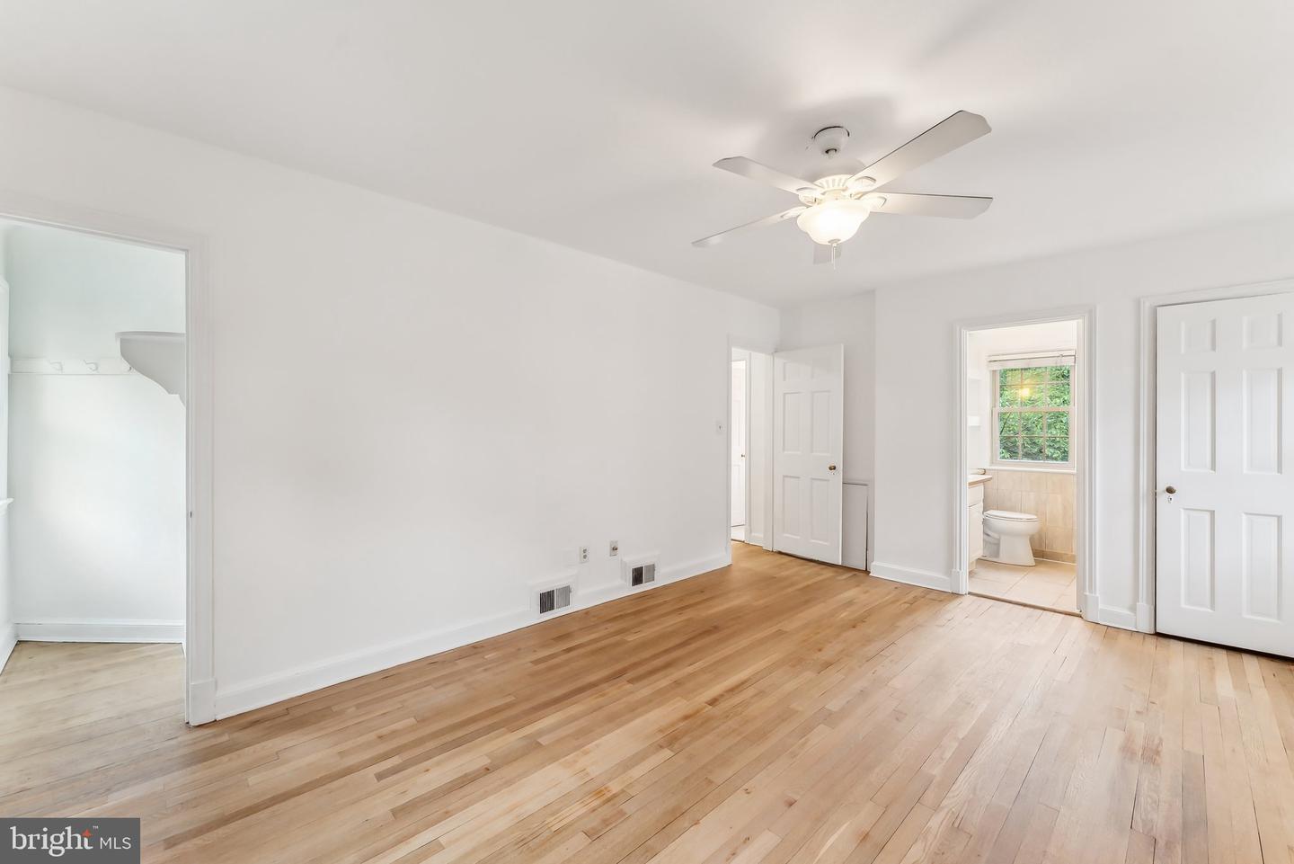 1614 MYRTLE ST NW, WASHINGTON, District Of Columbia 20012, 3 Bedrooms Bedrooms, ,3 BathroomsBathrooms,Residential,For sale,1614 MYRTLE ST NW,DCDC2190812 MLS # DCDC2190812