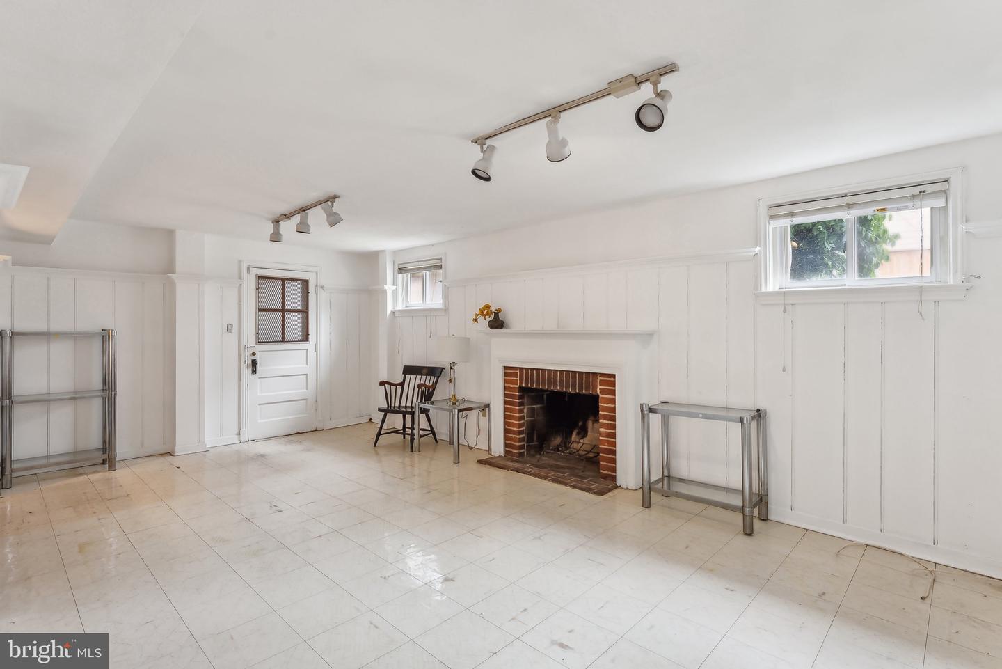 1614 MYRTLE ST NW, WASHINGTON, District Of Columbia 20012, 3 Bedrooms Bedrooms, ,3 BathroomsBathrooms,Residential,For sale,1614 MYRTLE ST NW,DCDC2190812 MLS # DCDC2190812