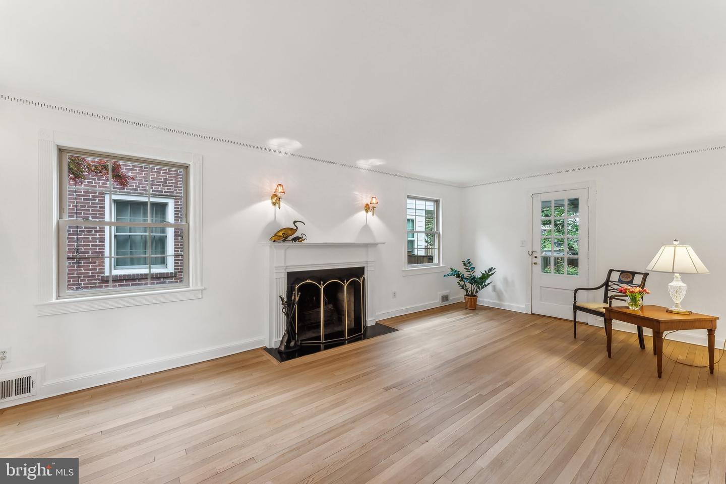 1614 MYRTLE ST NW, WASHINGTON, District Of Columbia 20012, 3 Bedrooms Bedrooms, ,3 BathroomsBathrooms,Residential,For sale,1614 MYRTLE ST NW,DCDC2190812 MLS # DCDC2190812