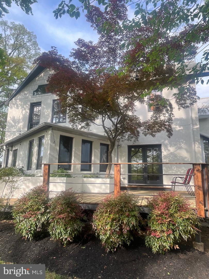 4544 30TH ST NW, WASHINGTON, District Of Columbia 20008, 5 Bedrooms Bedrooms, ,4 BathroomsBathrooms,Residential,For sale,4544 30TH ST NW,DCDC2191152 MLS # DCDC2191152