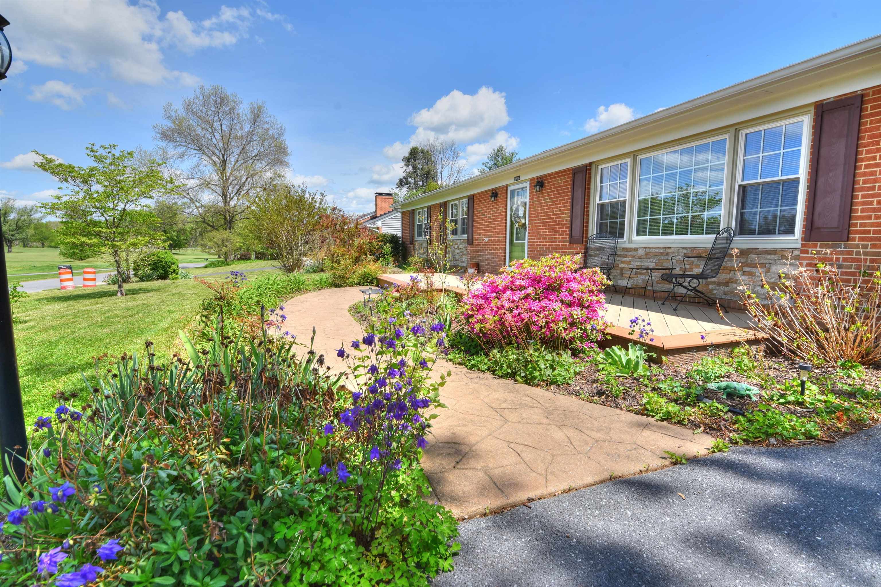 1616 ARMISTEAD RD, WAYNESBORO, Virginia 22980, 3 Bedrooms Bedrooms, ,2 BathroomsBathrooms,Residential,1616 ARMISTEAD RD,664019 MLS # 664019