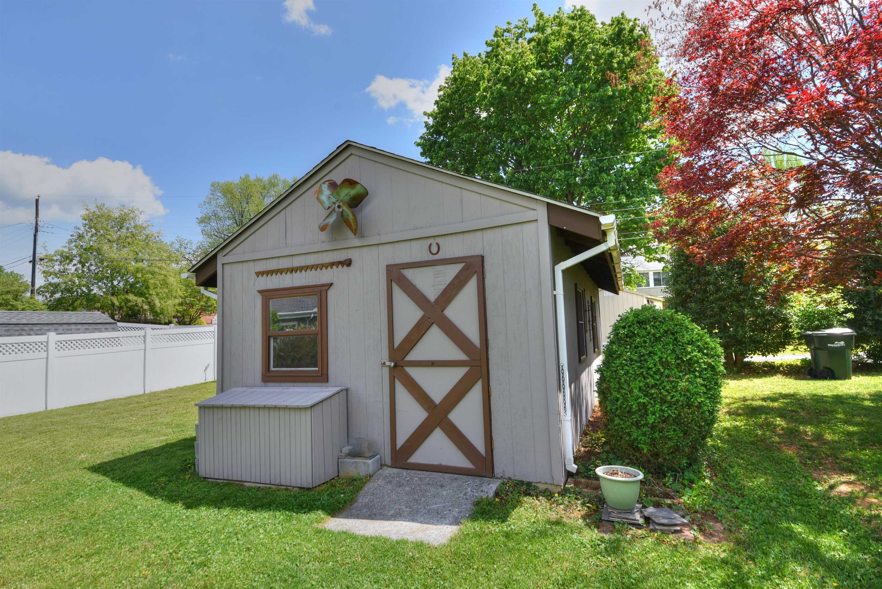 1616 ARMISTEAD RD, WAYNESBORO, Virginia 22980, 3 Bedrooms Bedrooms, ,2 BathroomsBathrooms,Residential,1616 ARMISTEAD RD,664019 MLS # 664019