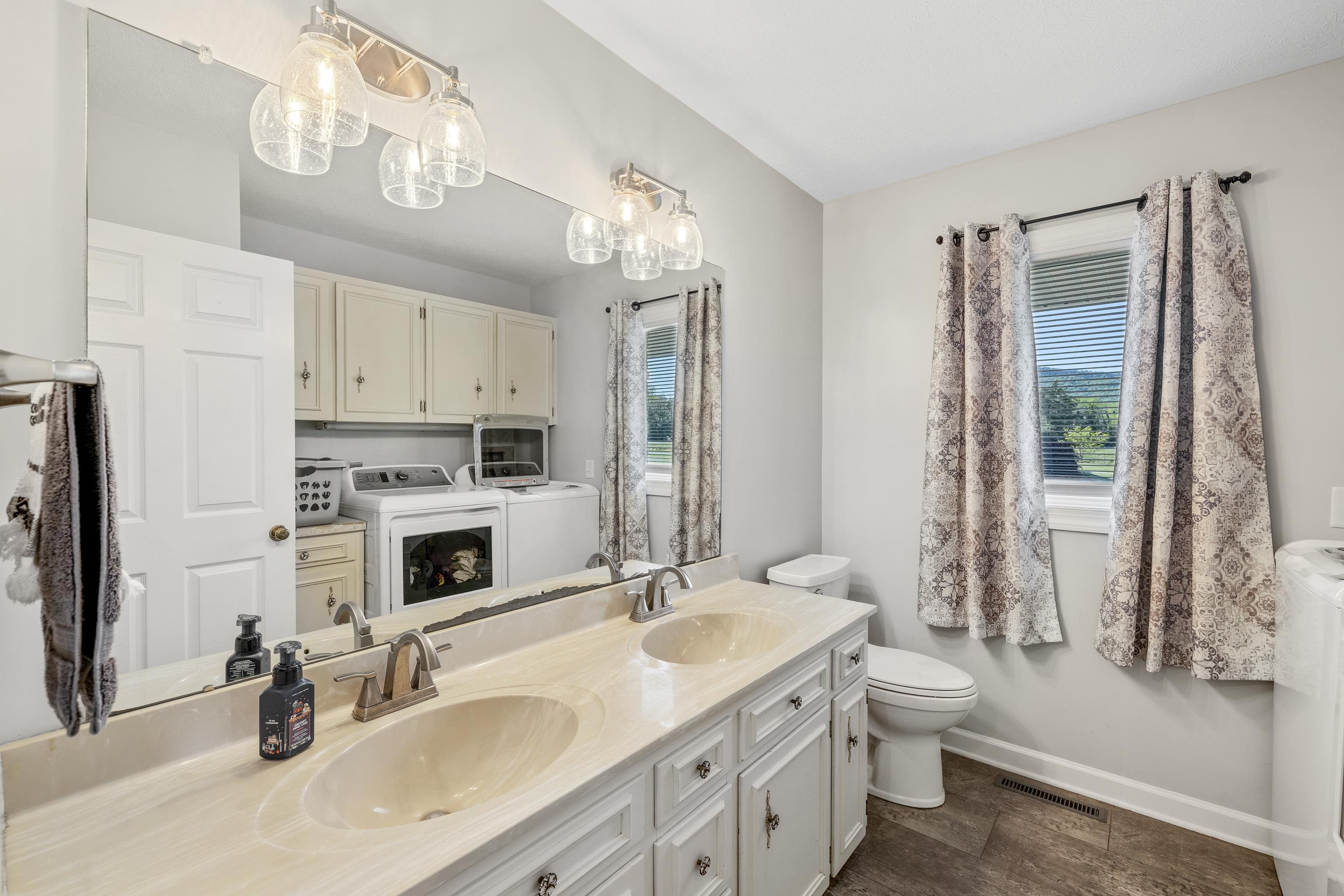 10304 SPOTSWOOD TRL, MCGAHEYSVILLE, Virginia 22840, 5 Bedrooms Bedrooms, ,3 BathroomsBathrooms,Residential,10304 SPOTSWOOD TRL,664022 MLS # 664022