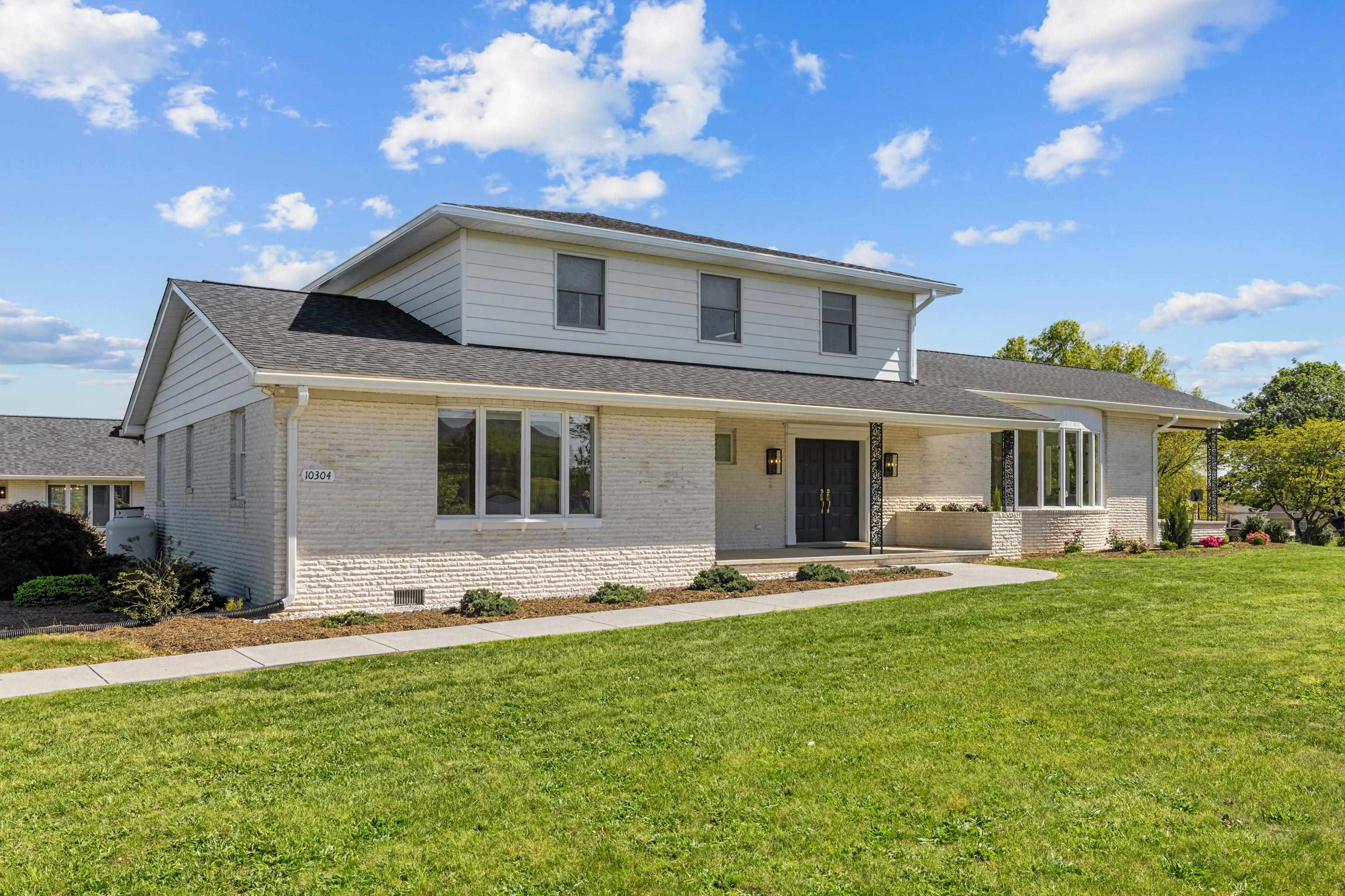 10304 SPOTSWOOD TRL, MCGAHEYSVILLE, Virginia 22840, 5 Bedrooms Bedrooms, ,3 BathroomsBathrooms,Residential,10304 SPOTSWOOD TRL,664022 MLS # 664022