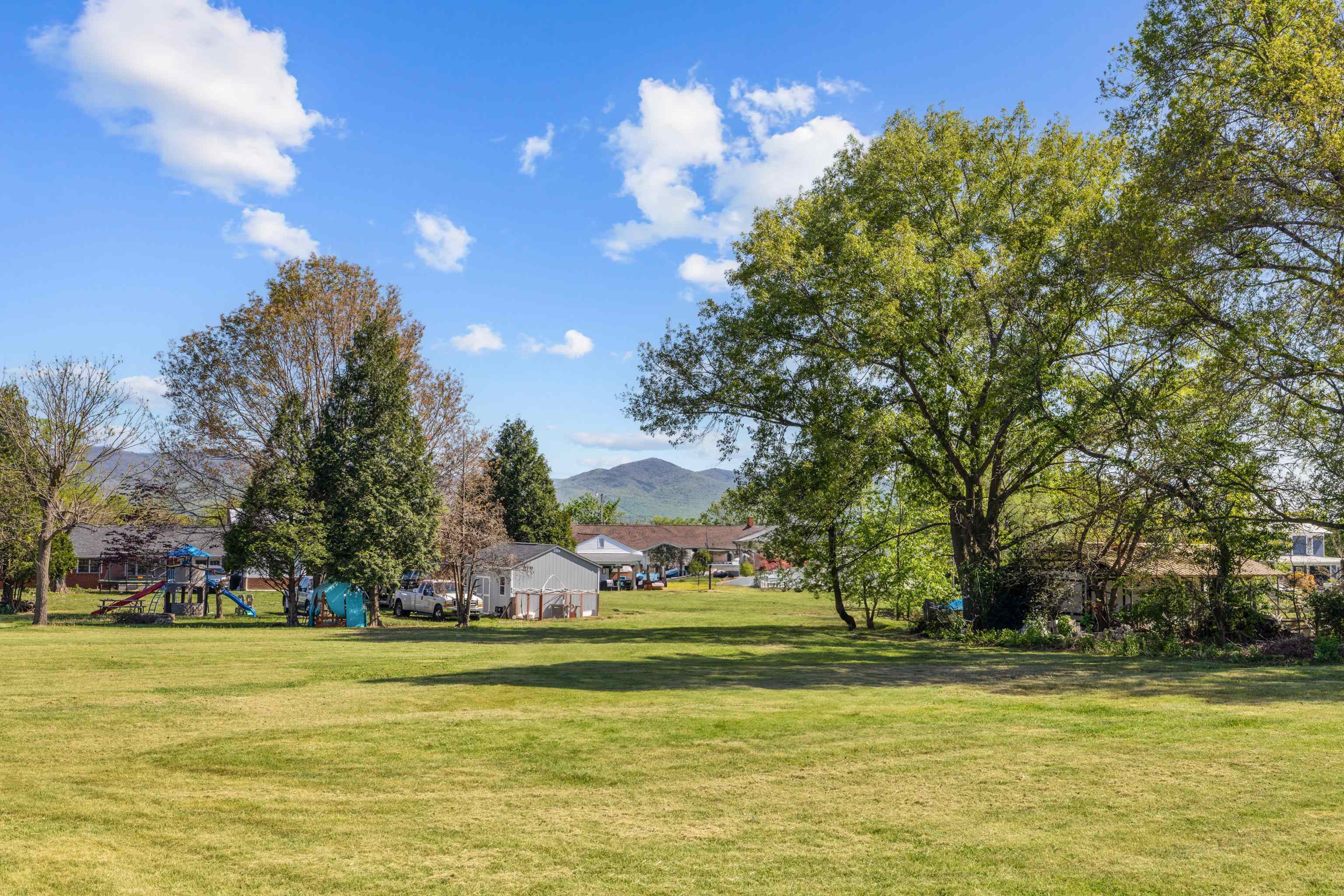 10304 SPOTSWOOD TRL, MCGAHEYSVILLE, Virginia 22840, 5 Bedrooms Bedrooms, ,3 BathroomsBathrooms,Residential,10304 SPOTSWOOD TRL,664022 MLS # 664022
