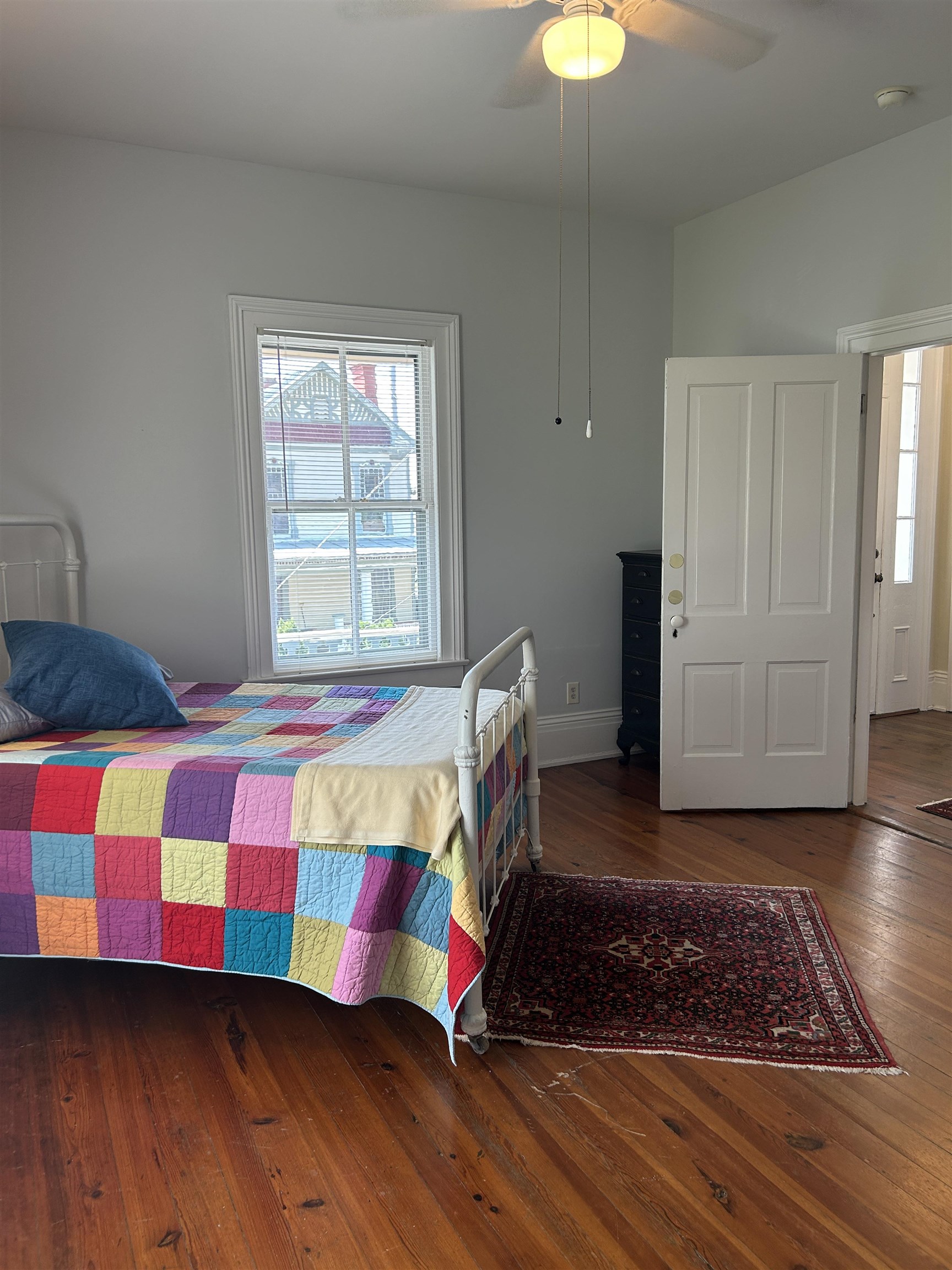 519 W FREDERICK ST, STAUNTON, Virginia 24401, 3 Bedrooms Bedrooms, ,4 BathroomsBathrooms,Residential,519 W FREDERICK ST,664030 MLS # 664030