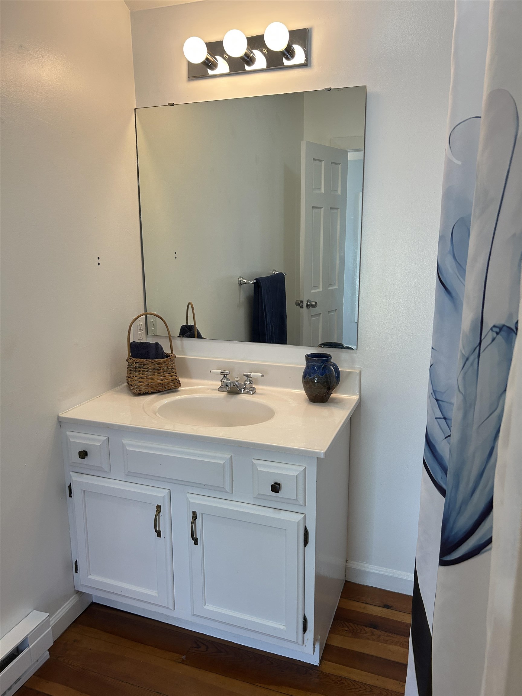 519 W FREDERICK ST, STAUNTON, Virginia 24401, 3 Bedrooms Bedrooms, ,4 BathroomsBathrooms,Residential,519 W FREDERICK ST,664030 MLS # 664030