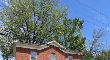519 W FREDERICK ST, STAUNTON, Virginia 24401, 3 Bedrooms Bedrooms, ,4 BathroomsBathrooms,Residential,519 W FREDERICK ST,664030 MLS # 664030