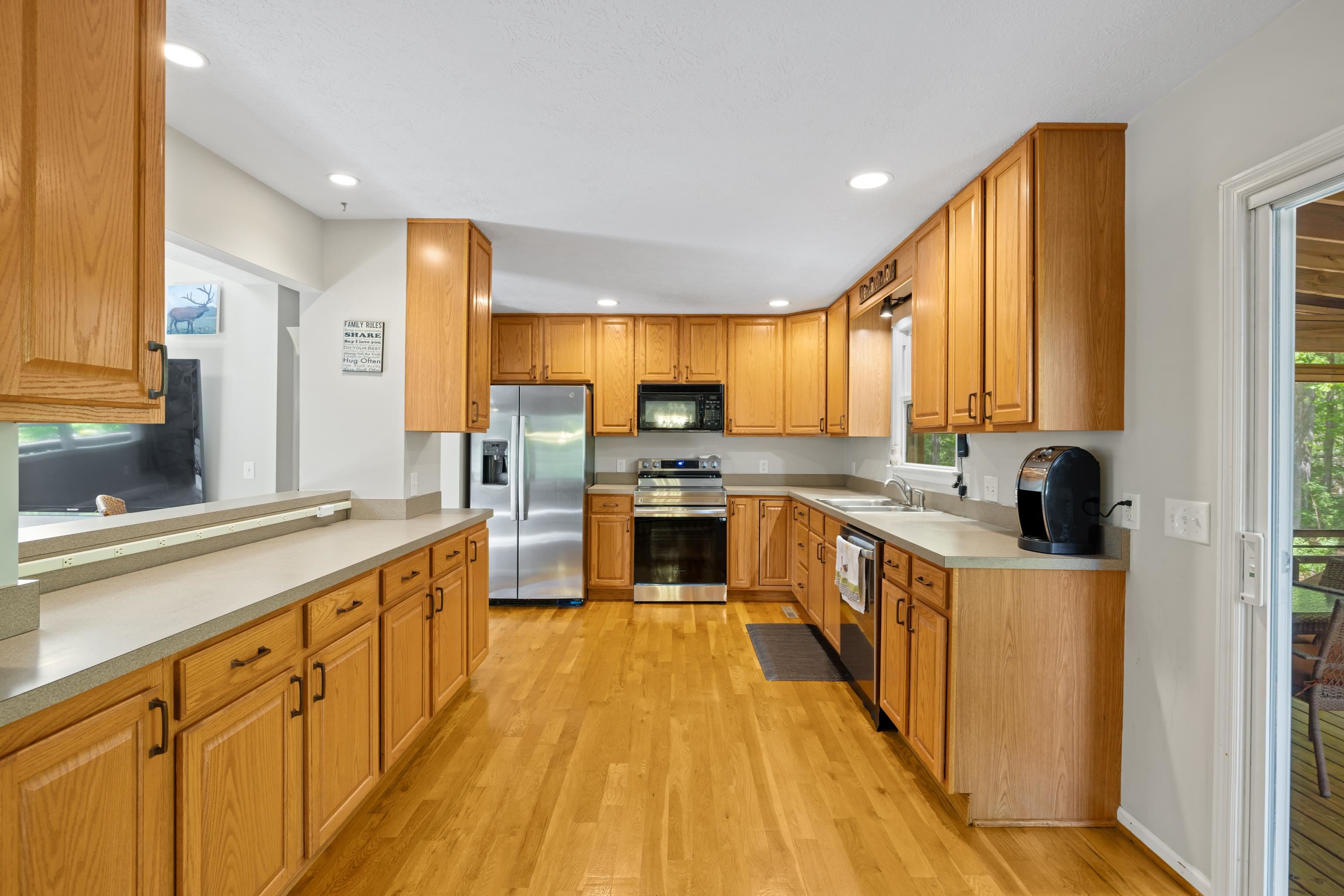 2440 MOUNTAIN DR, MCGAHEYSVILLE, Virginia 22840, 5 Bedrooms Bedrooms, ,3 BathroomsBathrooms,Residential,2440 MOUNTAIN DR,664032 MLS # 664032