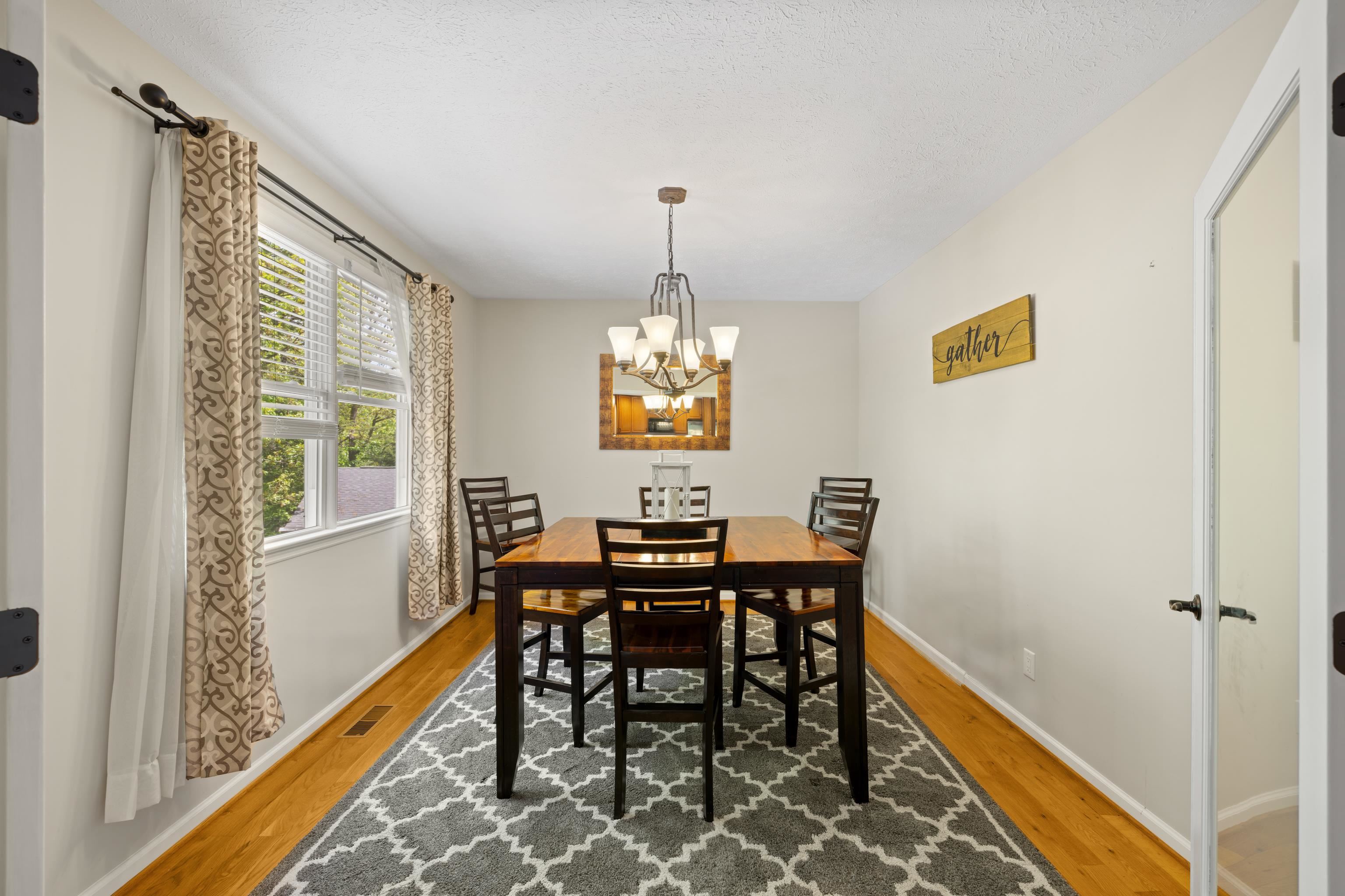 2440 MOUNTAIN DR, MCGAHEYSVILLE, Virginia 22840, 5 Bedrooms Bedrooms, ,3 BathroomsBathrooms,Residential,2440 MOUNTAIN DR,664032 MLS # 664032