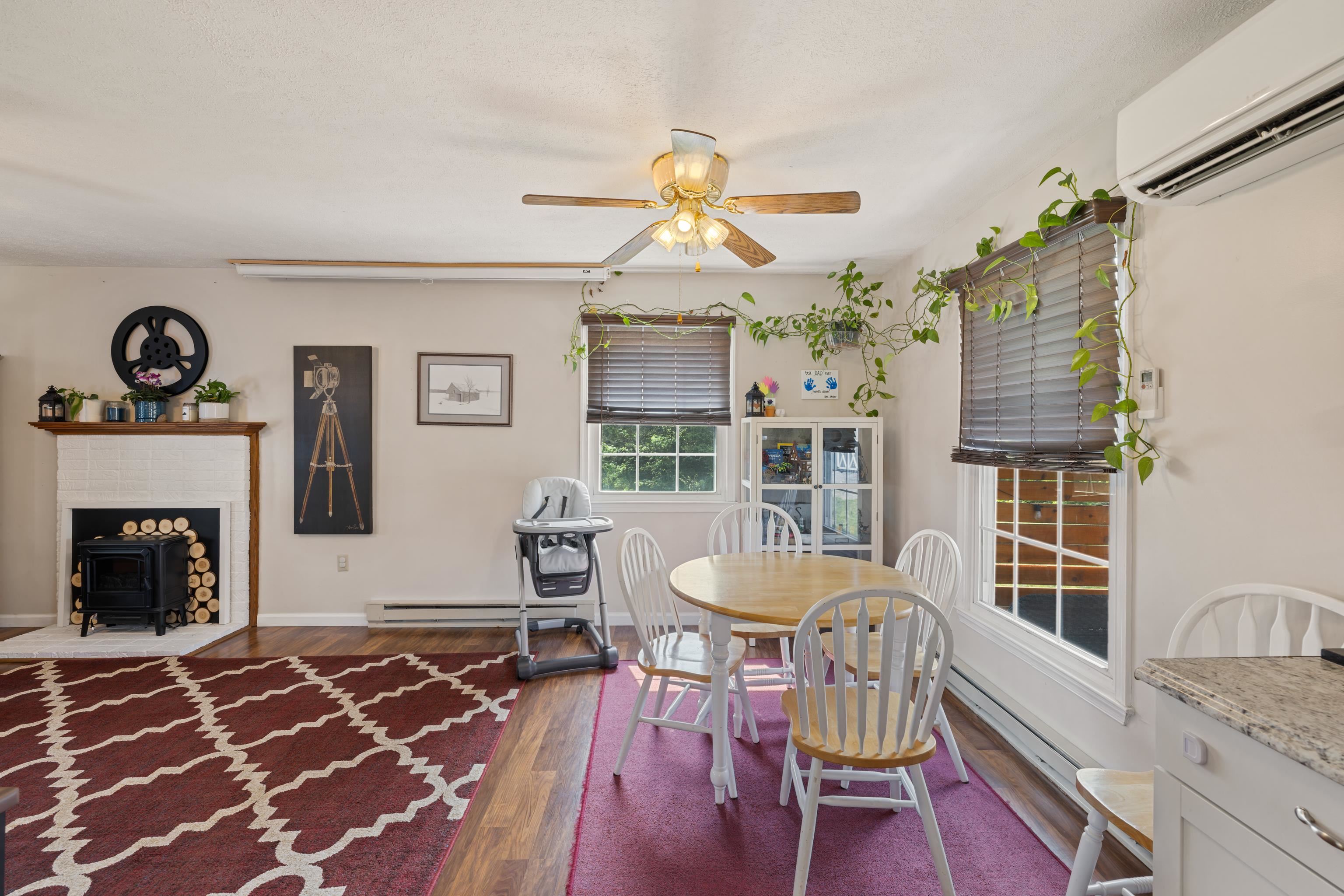 121 SUN BEAU CT, NEW MARKET, Virginia 22844, 3 Bedrooms Bedrooms, ,2 BathroomsBathrooms,Residential,121 SUN BEAU CT,664040 MLS # 664040