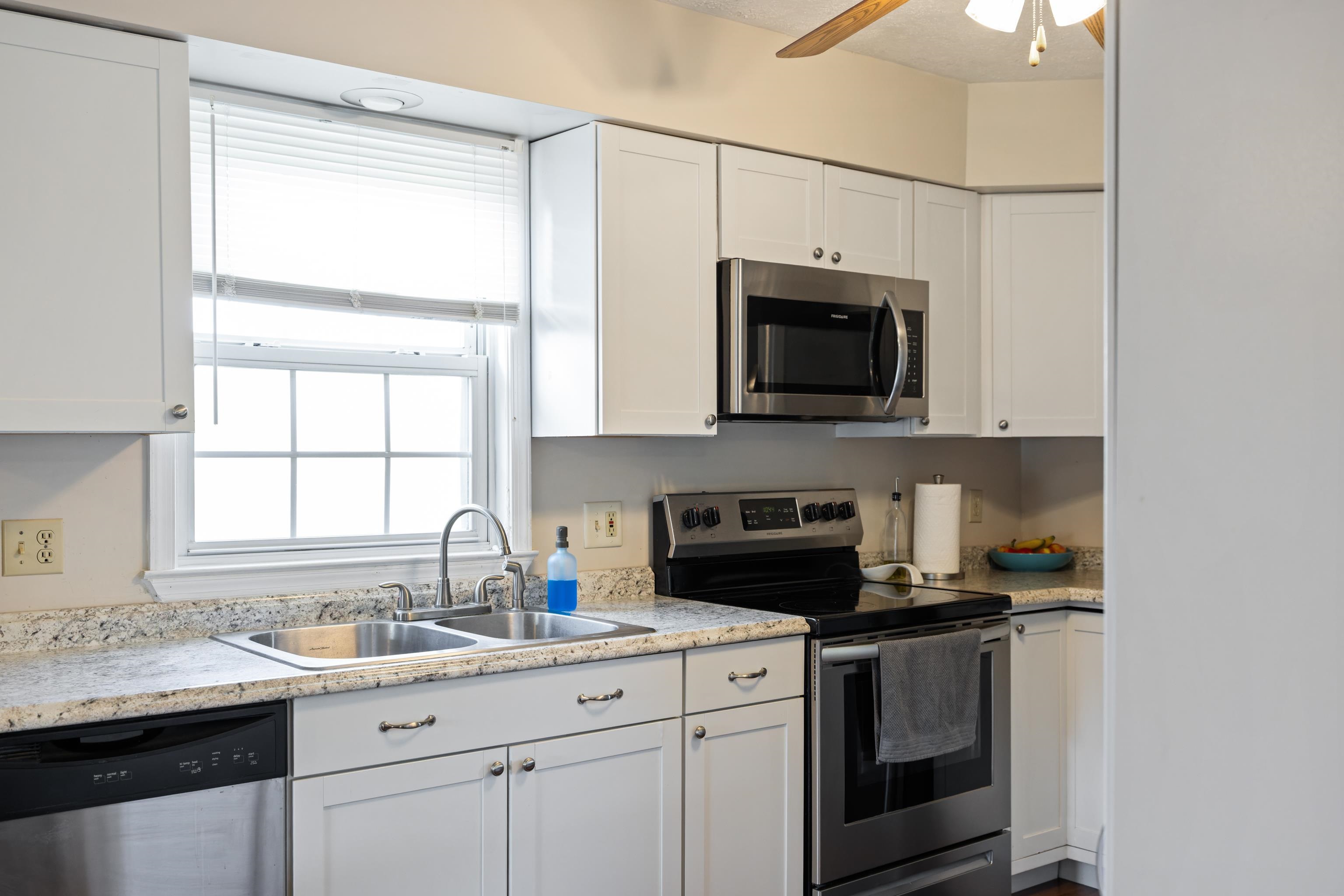 121 SUN BEAU CT, NEW MARKET, Virginia 22844, 3 Bedrooms Bedrooms, ,2 BathroomsBathrooms,Residential,121 SUN BEAU CT,664040 MLS # 664040