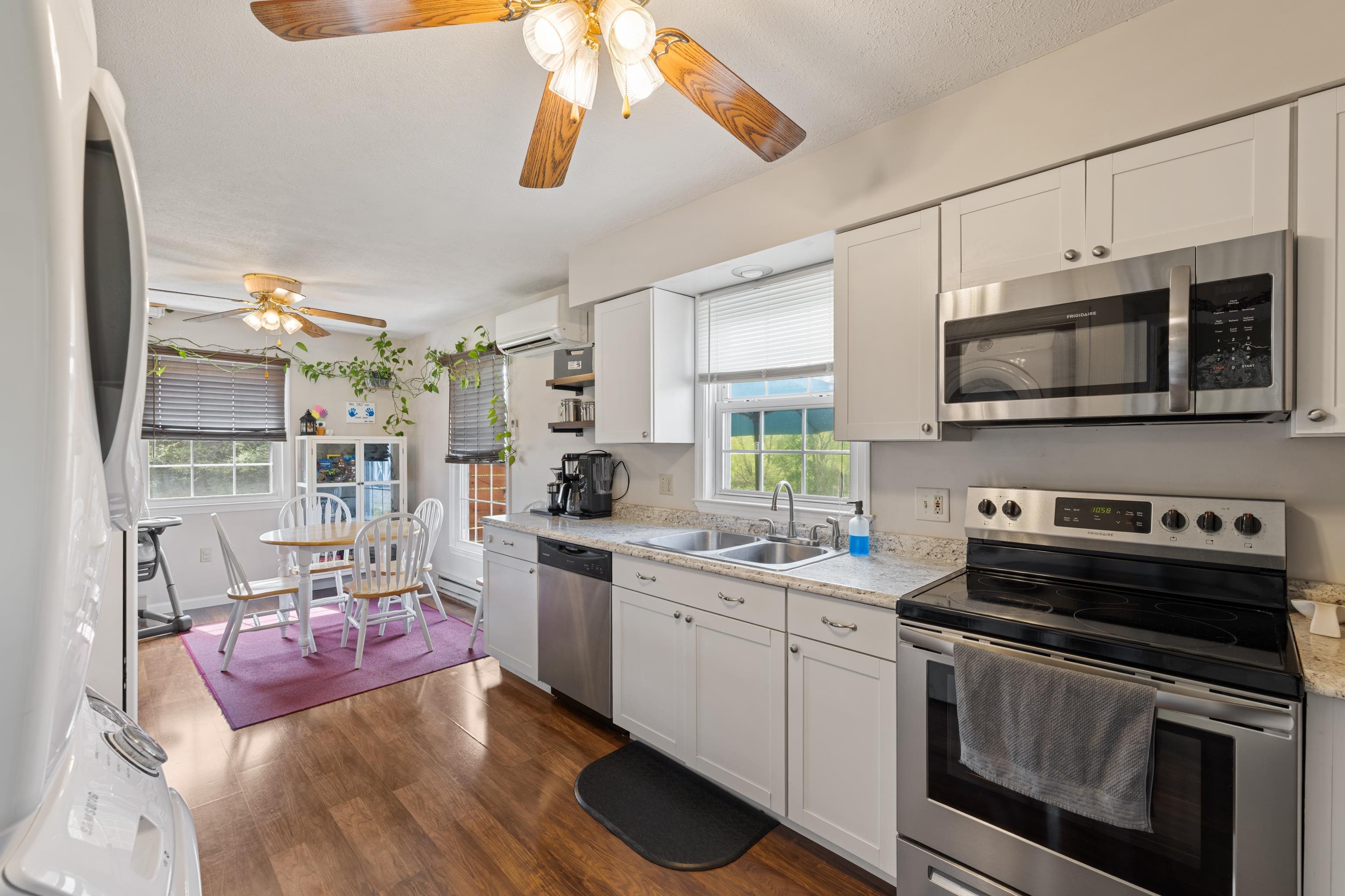 121 SUN BEAU CT, NEW MARKET, Virginia 22844, 3 Bedrooms Bedrooms, ,2 BathroomsBathrooms,Residential,121 SUN BEAU CT,664040 MLS # 664040