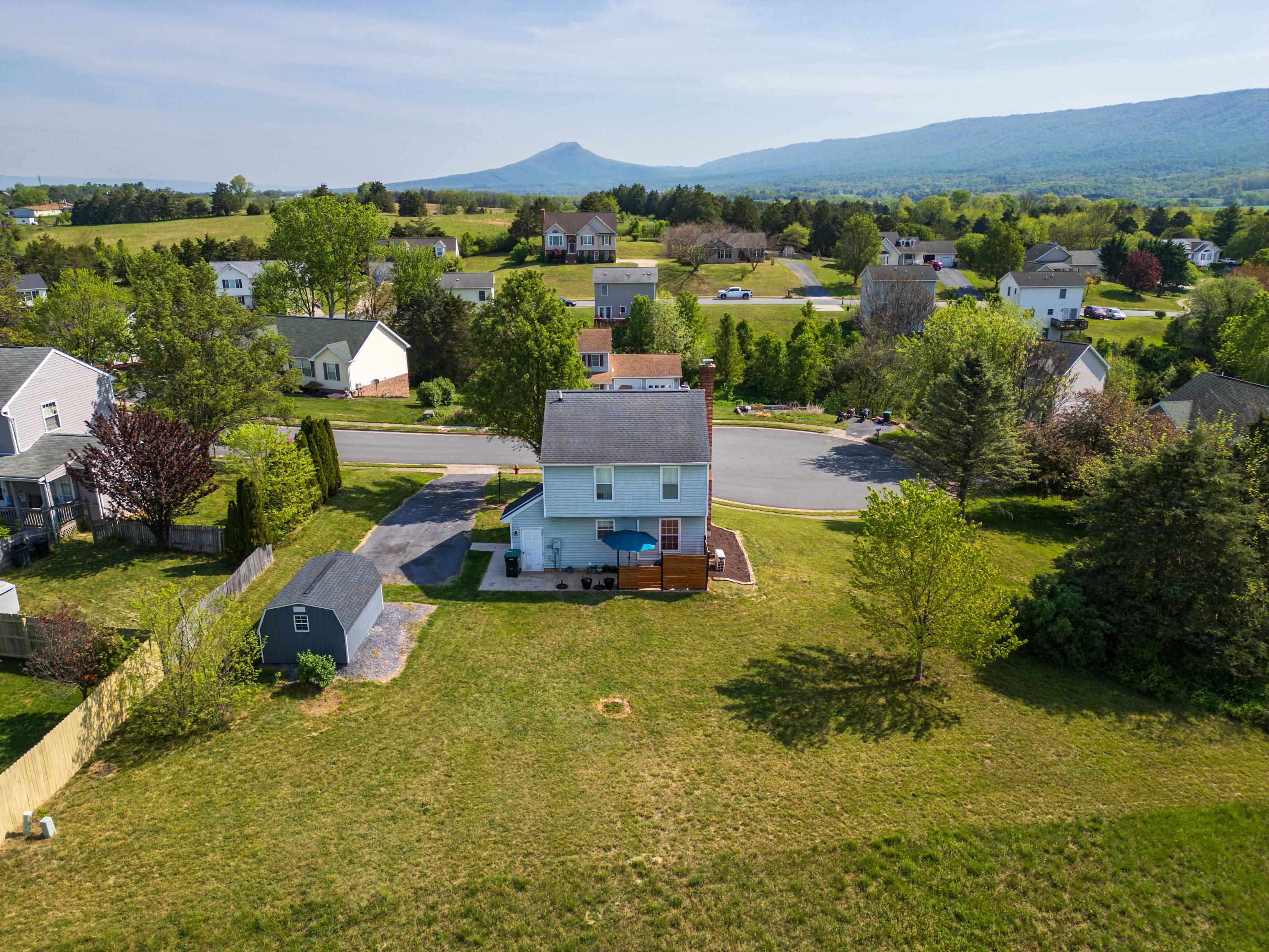 121 SUN BEAU CT, NEW MARKET, Virginia 22844, 3 Bedrooms Bedrooms, ,2 BathroomsBathrooms,Residential,121 SUN BEAU CT,664040 MLS # 664040