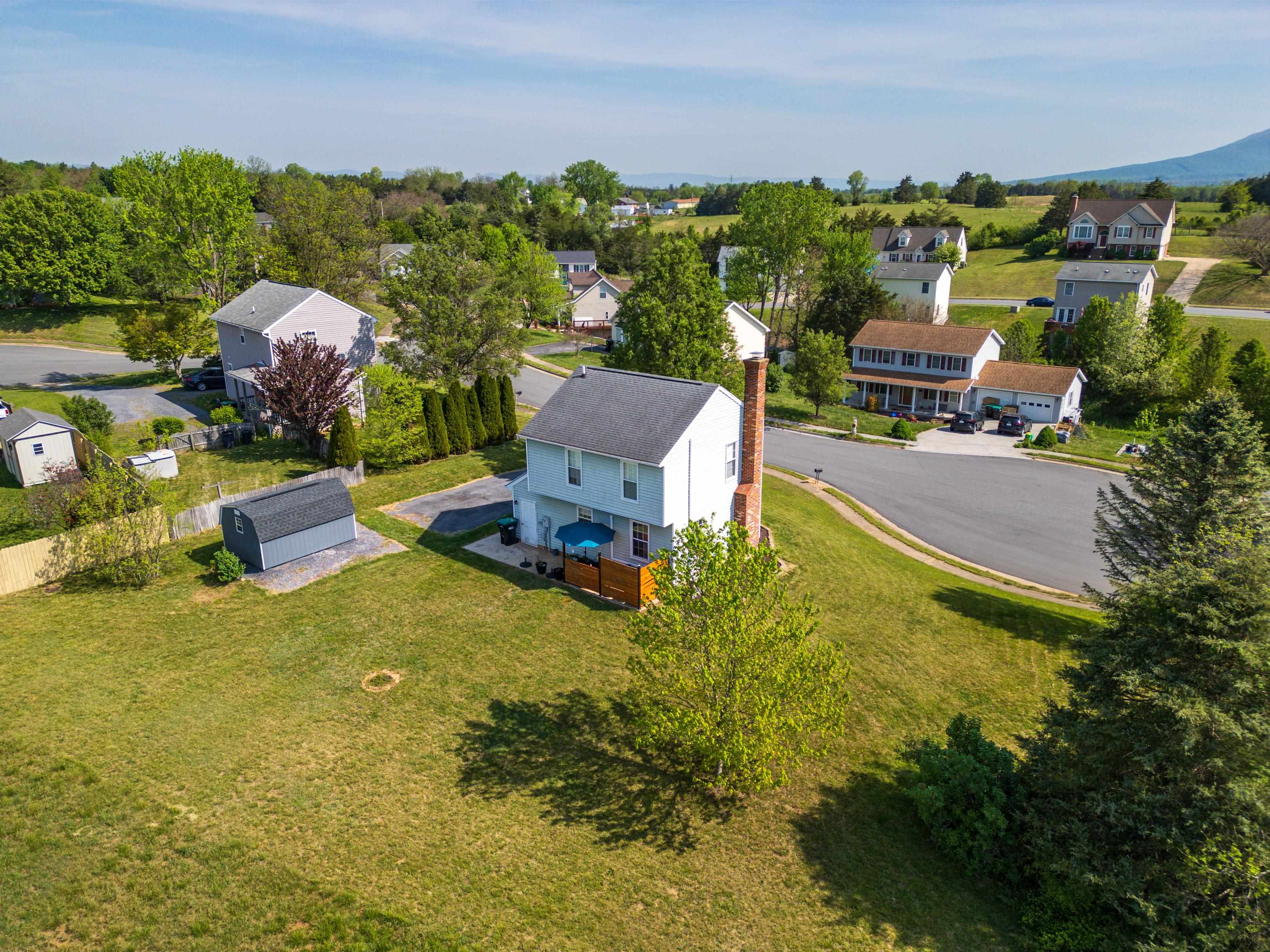 121 SUN BEAU CT, NEW MARKET, Virginia 22844, 3 Bedrooms Bedrooms, ,2 BathroomsBathrooms,Residential,121 SUN BEAU CT,664040 MLS # 664040