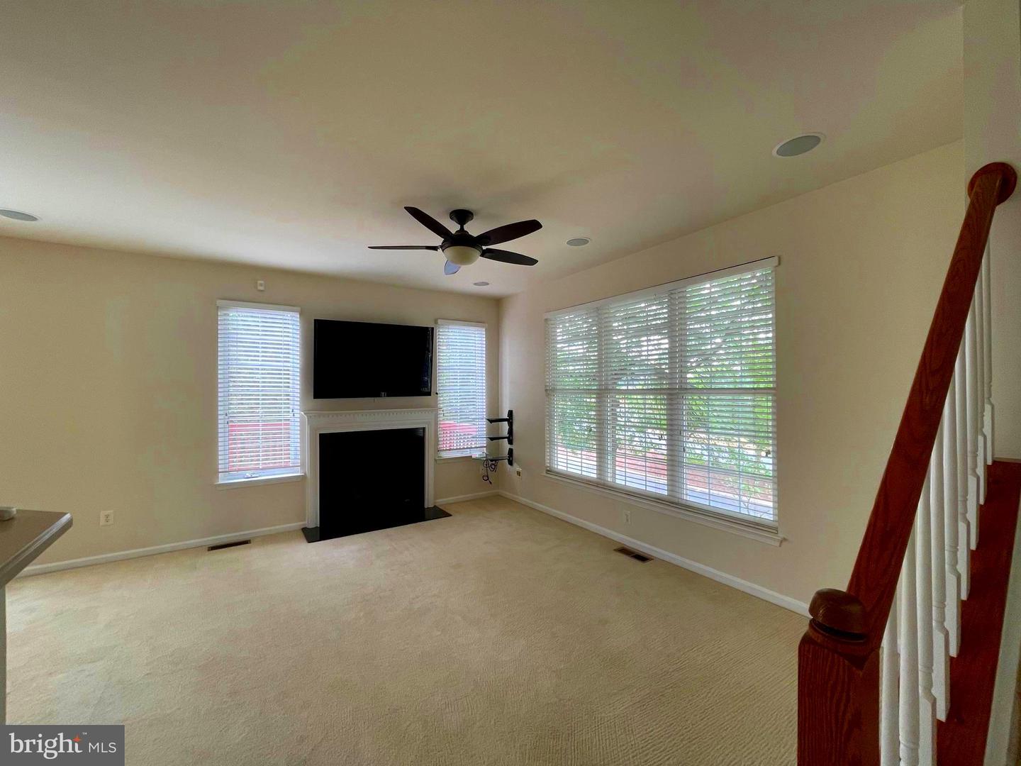 43706 HAMILTON CHAPEL TER, ASHBURN, Virginia 20148, 3 Bedrooms Bedrooms, ,2 BathroomsBathrooms,Residential,For sale,43706 HAMILTON CHAPEL TER,VALO2092102 MLS # VALO2092102