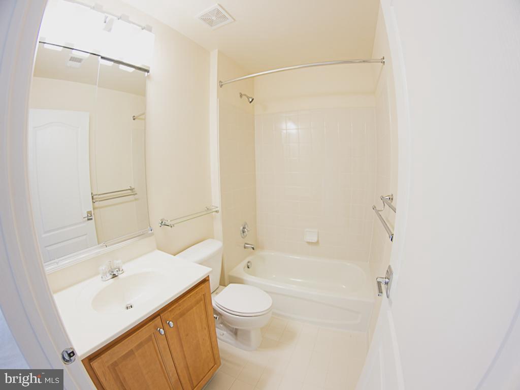 43706 HAMILTON CHAPEL TER, ASHBURN, Virginia 20148, 3 Bedrooms Bedrooms, ,2 BathroomsBathrooms,Residential,For sale,43706 HAMILTON CHAPEL TER,VALO2092102 MLS # VALO2092102