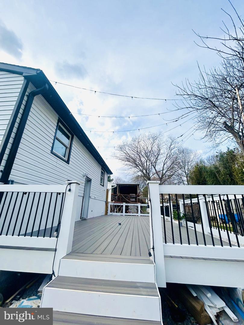 13727 MAHONEY DR, WOODBRIDGE, Virginia 22193, 3 Bedrooms Bedrooms, ,1 BathroomBathrooms,Residential,For sale,13727 MAHONEY DR,VAPW2090450 MLS # VAPW2090450