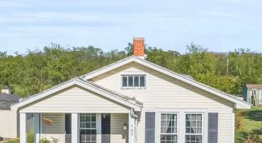 705 BATTLEFIELD DR, FORT DEFIANCE, Virginia 24437, 2 Bedrooms Bedrooms, ,1 BathroomBathrooms,Residential,705 BATTLEFIELD DR,664045 MLS # 664045