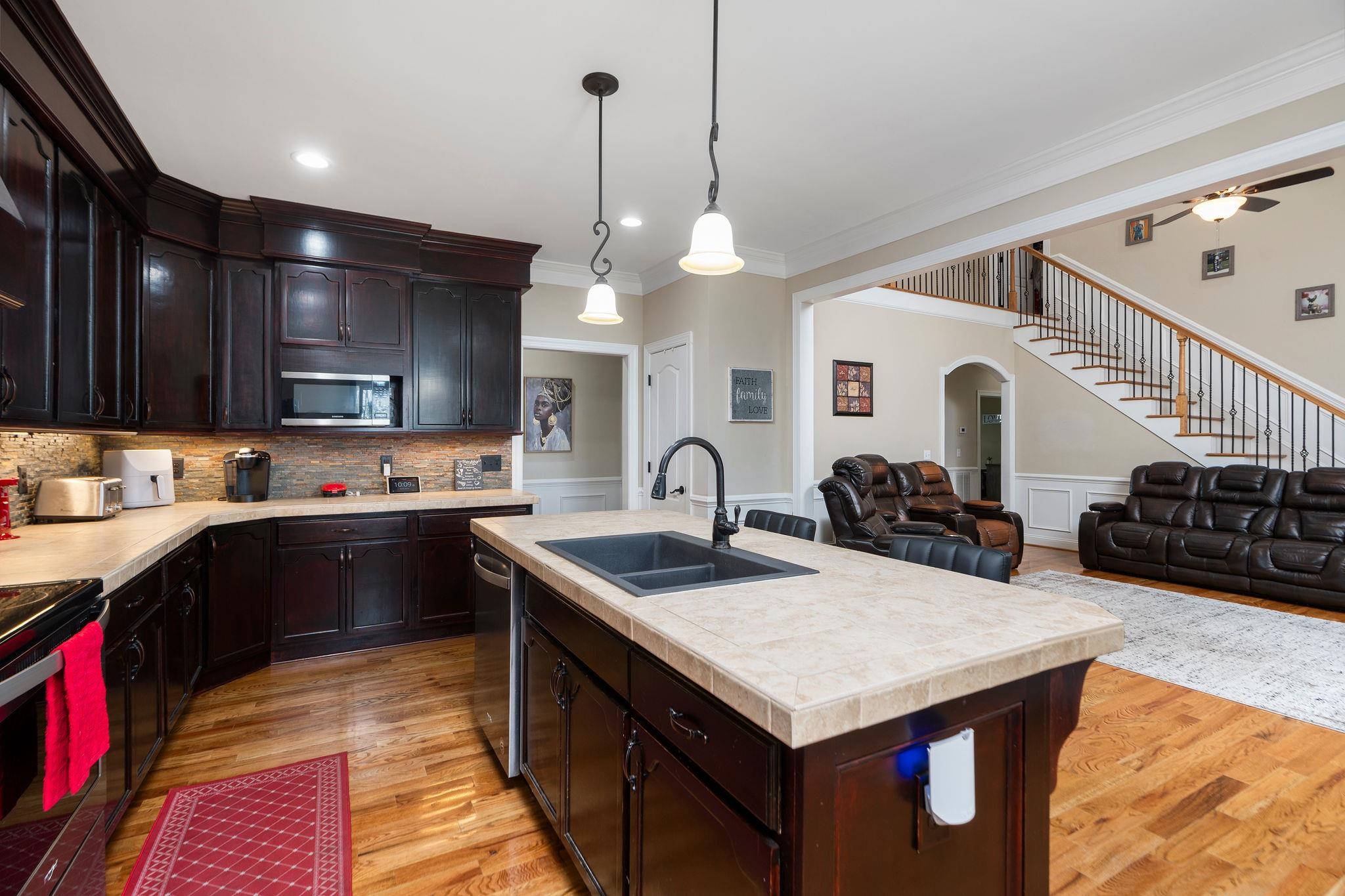 82 WILLOW LN, WAYNESBORO, Virginia 22980, 3 Bedrooms Bedrooms, ,3 BathroomsBathrooms,Residential,82 WILLOW LN,664047 MLS # 664047