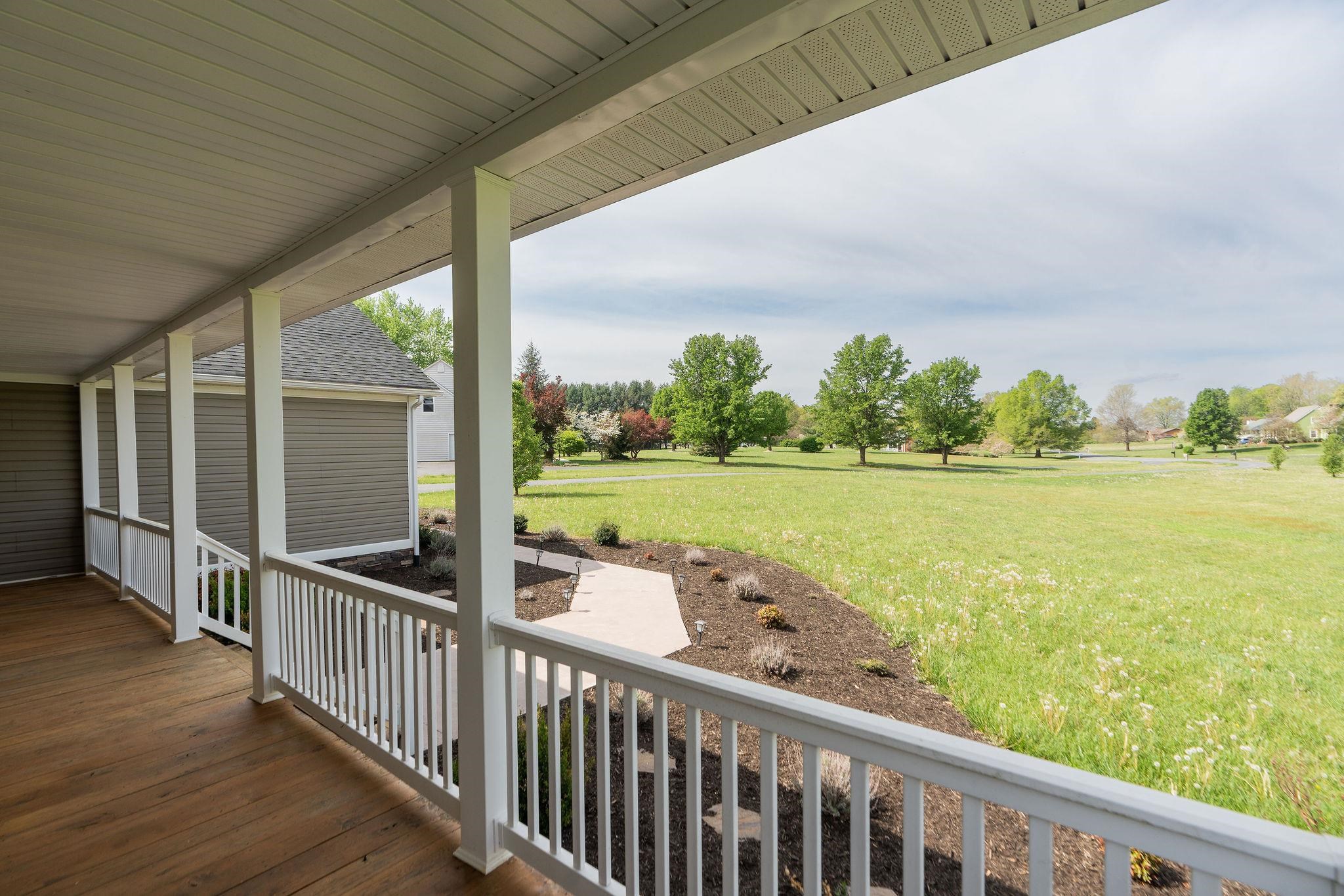 82 WILLOW LN, WAYNESBORO, Virginia 22980, 3 Bedrooms Bedrooms, ,3 BathroomsBathrooms,Residential,82 WILLOW LN,664047 MLS # 664047