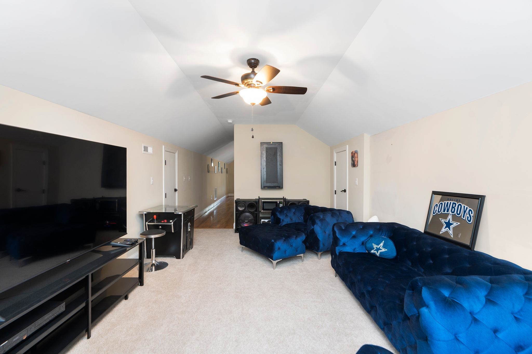 82 WILLOW LN, WAYNESBORO, Virginia 22980, 3 Bedrooms Bedrooms, ,3 BathroomsBathrooms,Residential,82 WILLOW LN,664047 MLS # 664047