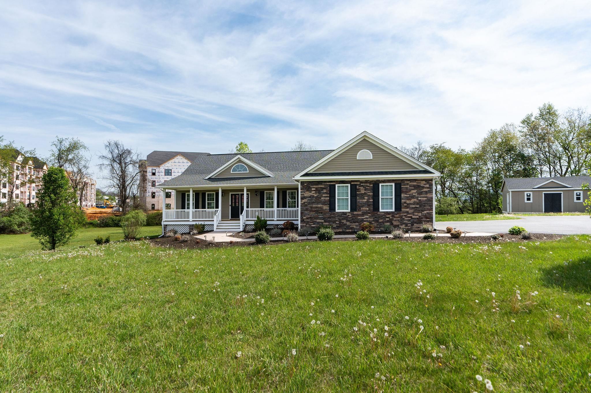 82 WILLOW LN, WAYNESBORO, Virginia 22980, 3 Bedrooms Bedrooms, ,3 BathroomsBathrooms,Residential,82 WILLOW LN,664047 MLS # 664047