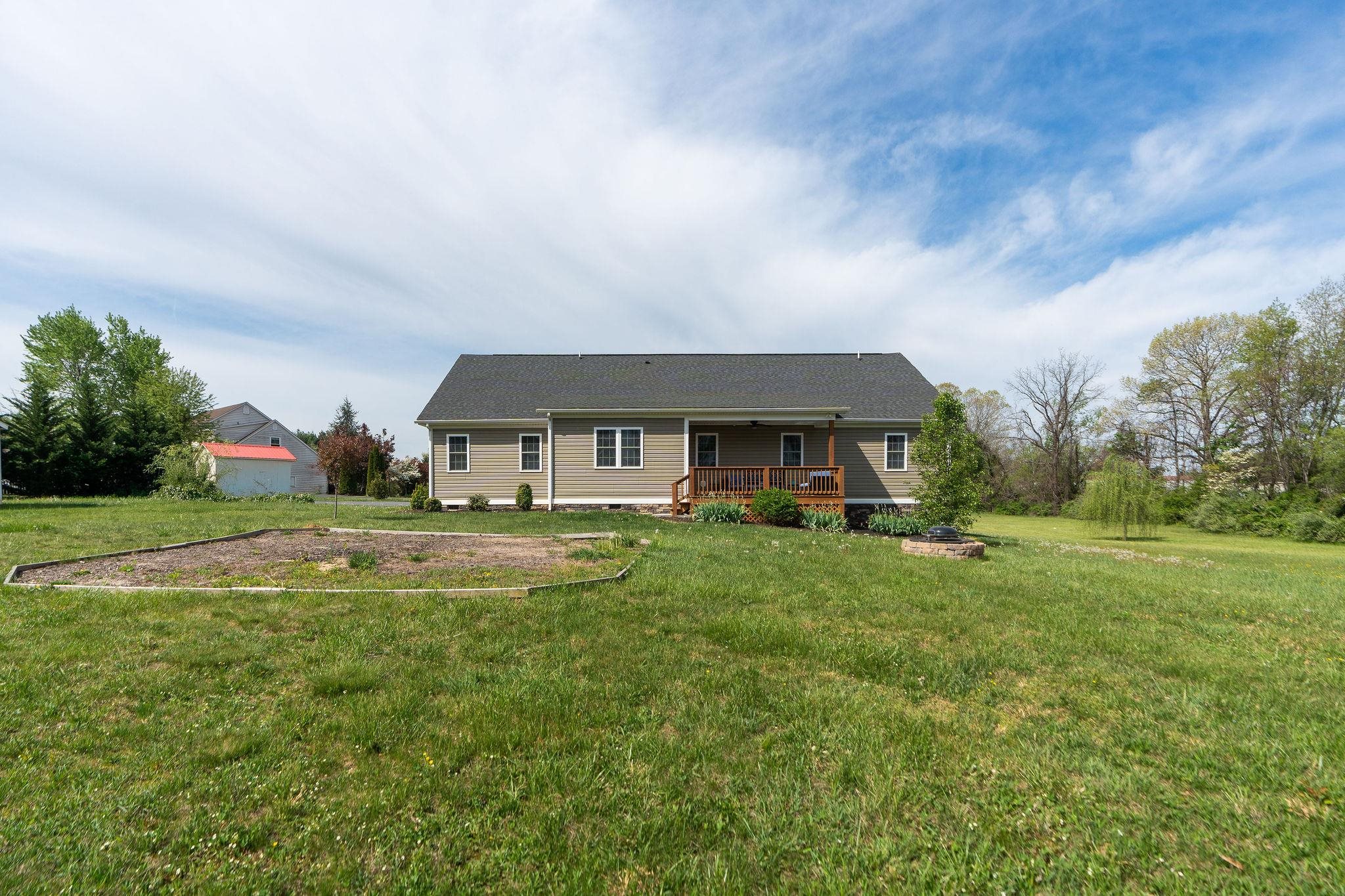 82 WILLOW LN, WAYNESBORO, Virginia 22980, 3 Bedrooms Bedrooms, ,3 BathroomsBathrooms,Residential,82 WILLOW LN,664047 MLS # 664047