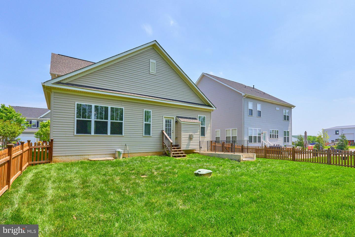 805 PENCOAST DR, PURCELLVILLE, Virginia 20132, 5 Bedrooms Bedrooms, ,3 BathroomsBathrooms,Residential,For sale,805 PENCOAST DR,VALO2092522 MLS # VALO2092522