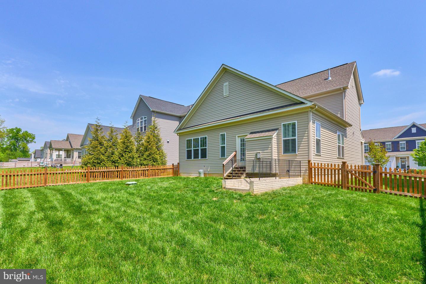 805 PENCOAST DR, PURCELLVILLE, Virginia 20132, 5 Bedrooms Bedrooms, ,3 BathroomsBathrooms,Residential,For sale,805 PENCOAST DR,VALO2092522 MLS # VALO2092522