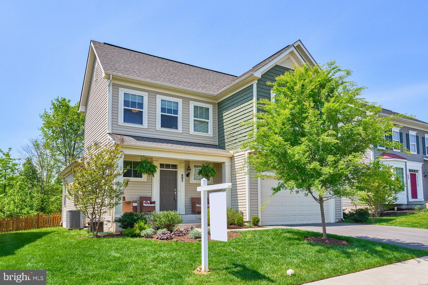 805 PENCOAST DR, PURCELLVILLE, Virginia 20132, 5 Bedrooms Bedrooms, ,3 BathroomsBathrooms,Residential,For sale,805 PENCOAST DR,VALO2092522 MLS # VALO2092522
