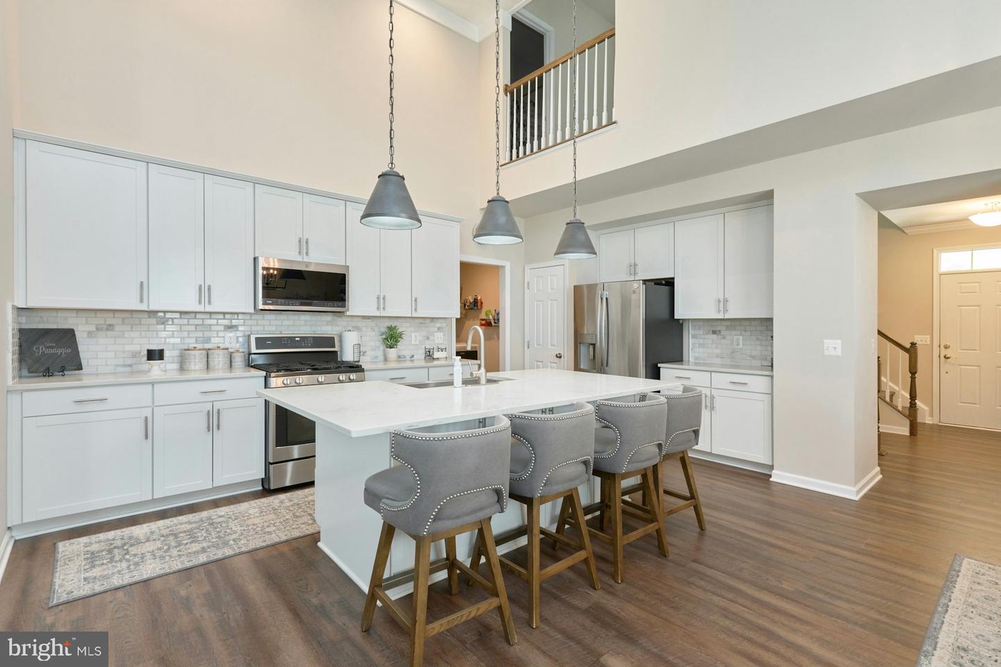 805 PENCOAST DR, PURCELLVILLE, Virginia 20132, 5 Bedrooms Bedrooms, ,3 BathroomsBathrooms,Residential,For sale,805 PENCOAST DR,VALO2092522 MLS # VALO2092522
