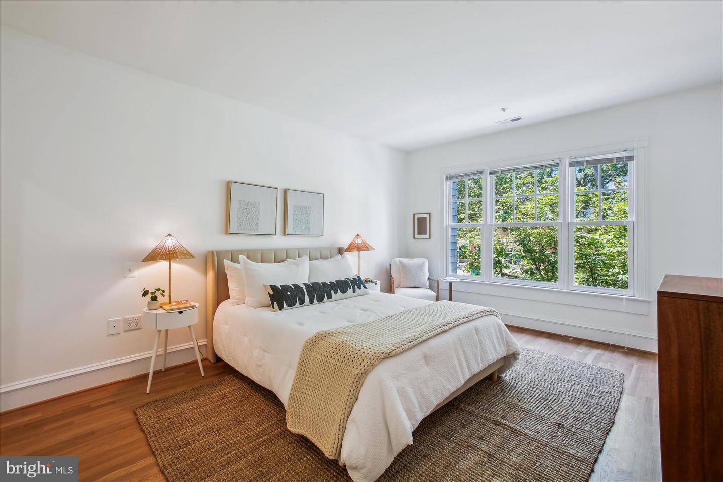 979 POWHATAN ST, ALEXANDRIA, Virginia 22314, 3 Bedrooms Bedrooms, ,3 BathroomsBathrooms,Residential,For sale,979 POWHATAN ST,VAAX2043426 MLS # VAAX2043426
